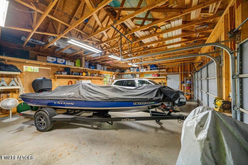 761 N Knob Creek Road Seymour TN 37865