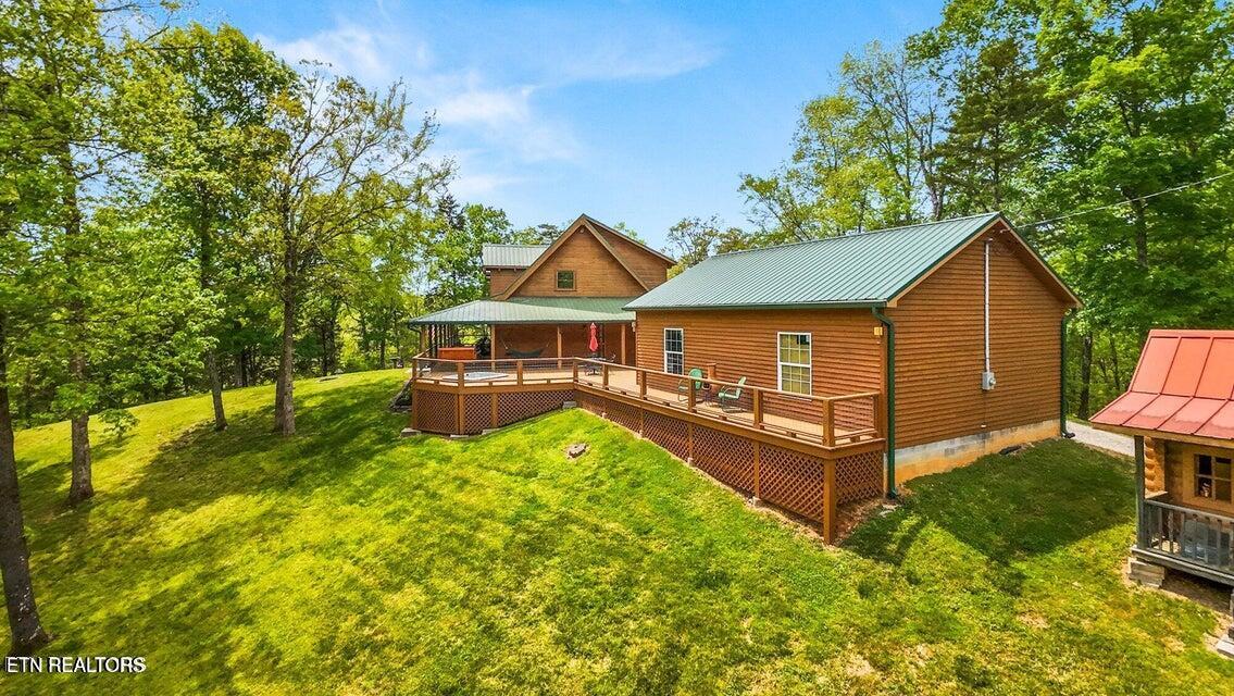 761 N Knob Creek Road Seymour TN 37865