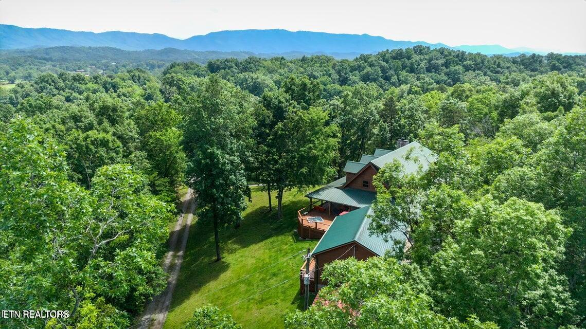 761 N Knob Creek Road Seymour TN 37865