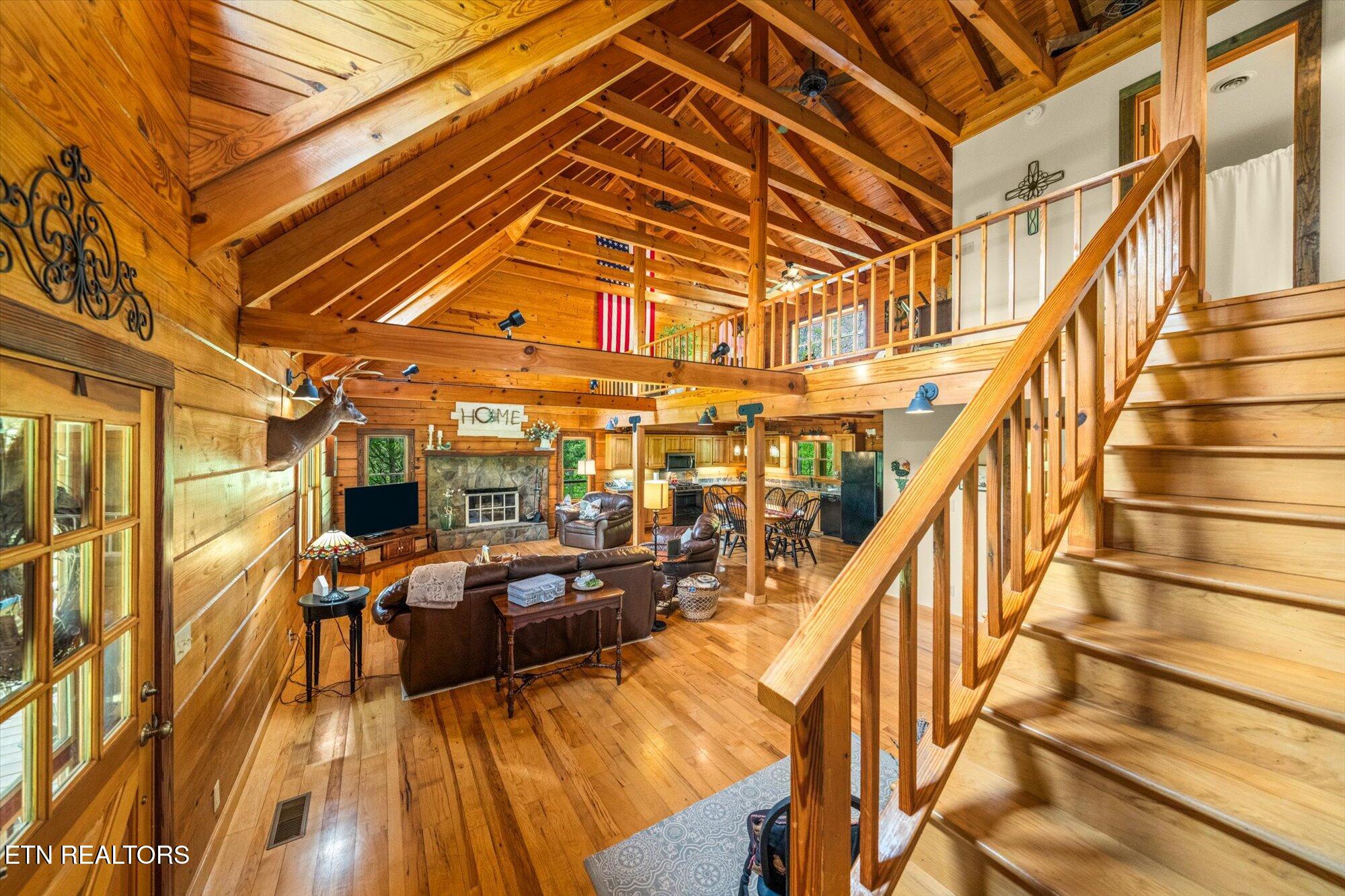 761 N Knob Creek Road Seymour TN 37865