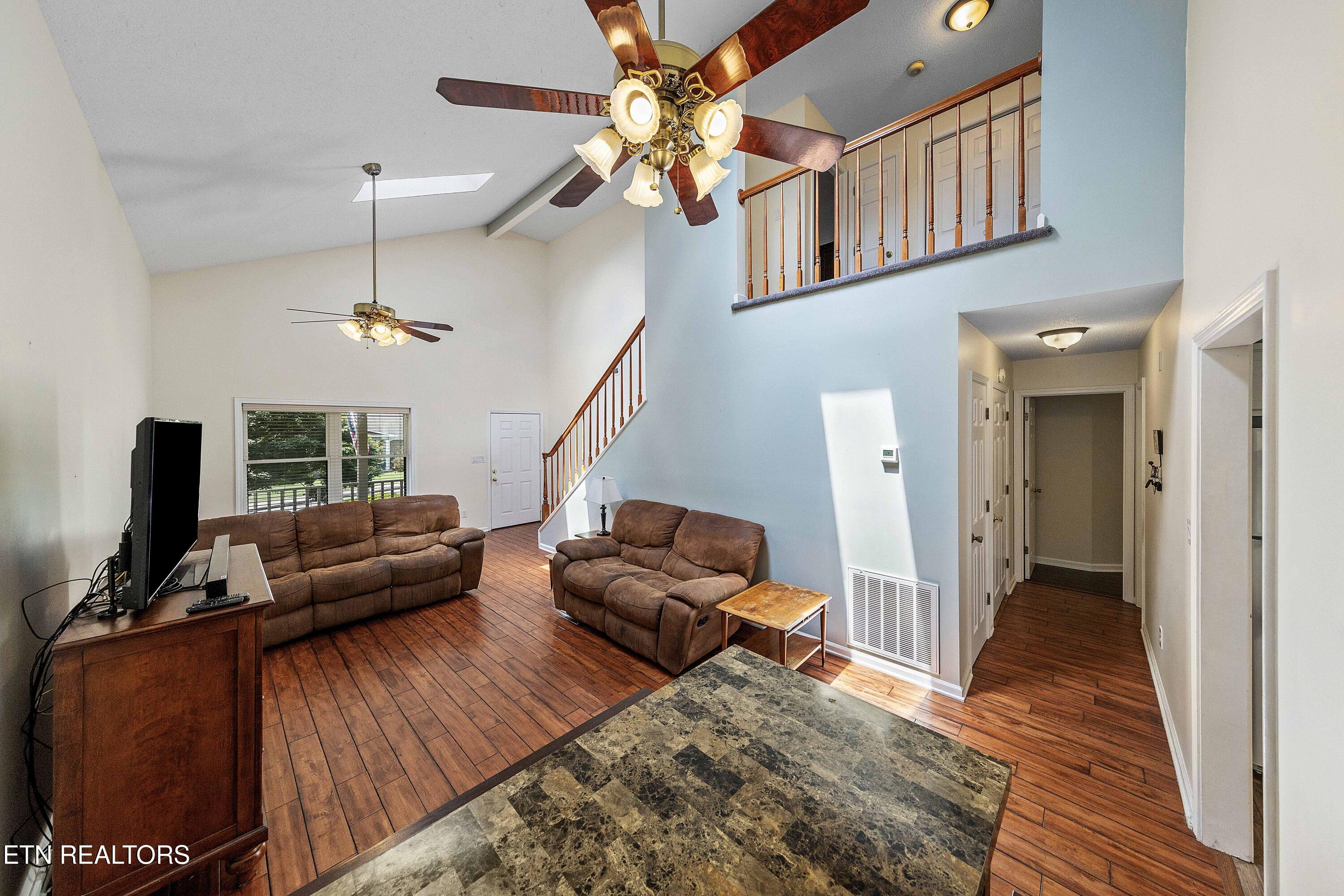 1202 Fielding Drive Maryville TN 37804