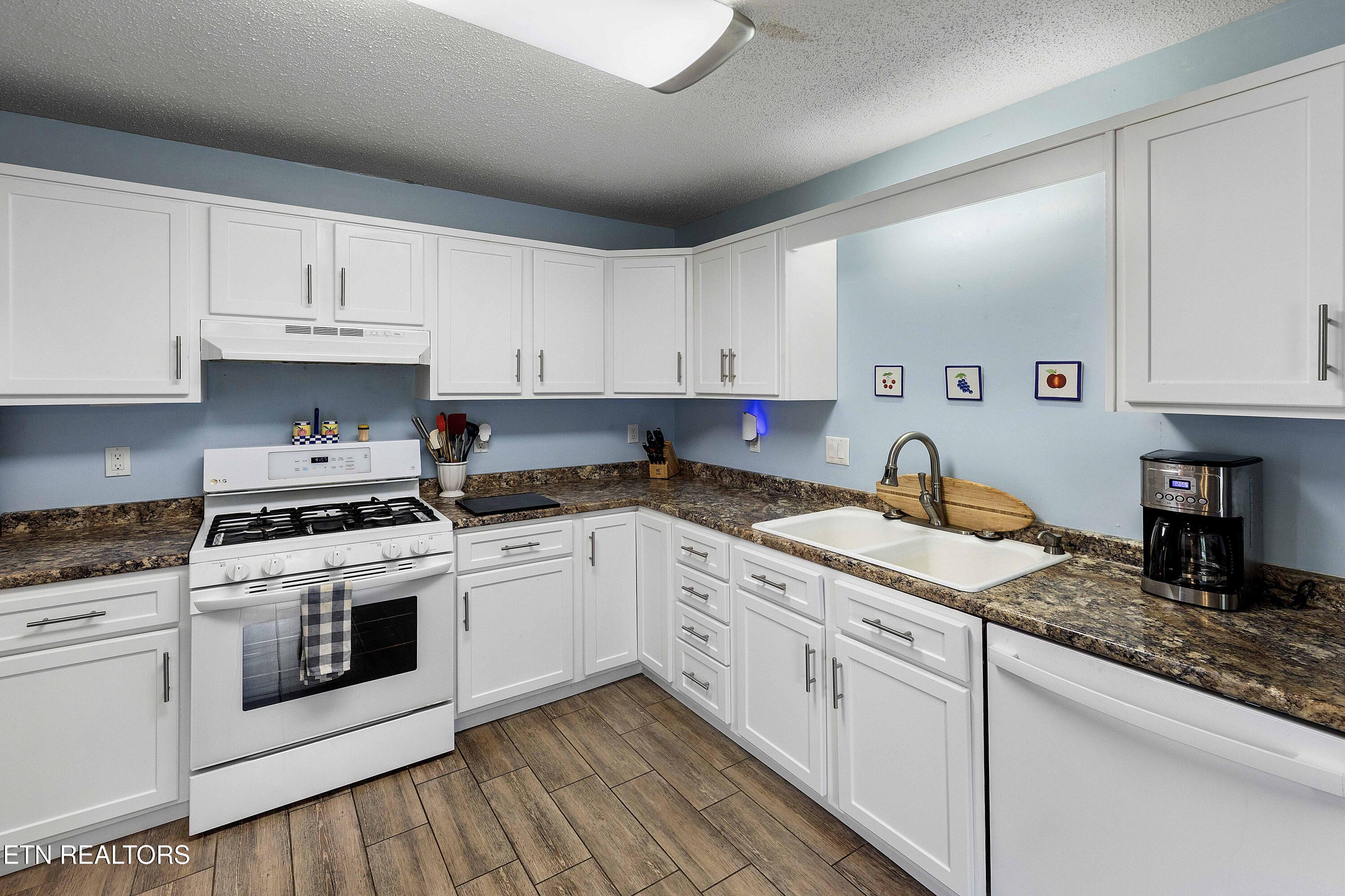 1202 Fielding Drive Maryville TN 37804