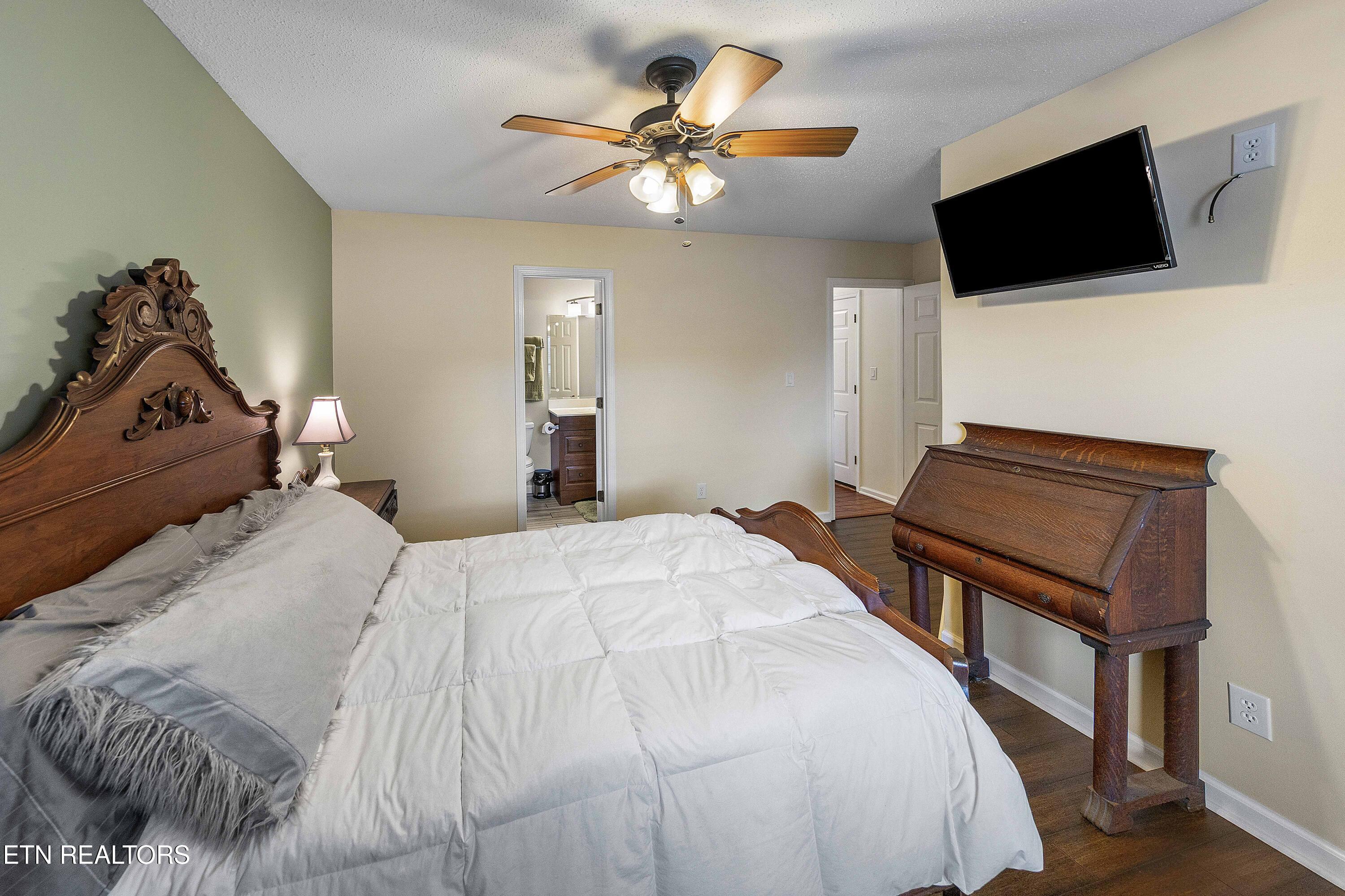 1202 Fielding Drive Maryville TN 37804