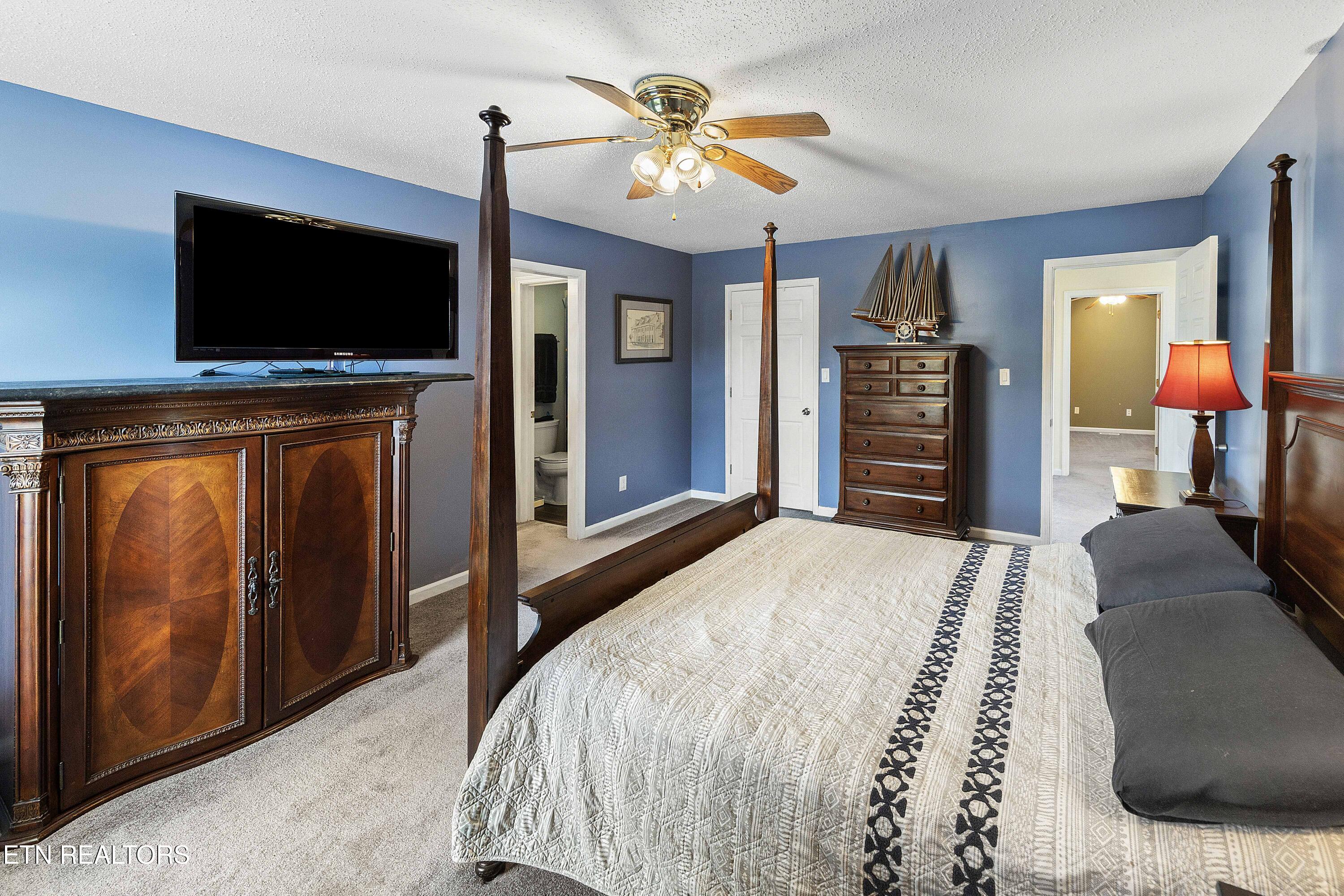 1202 Fielding Drive Maryville TN 37804