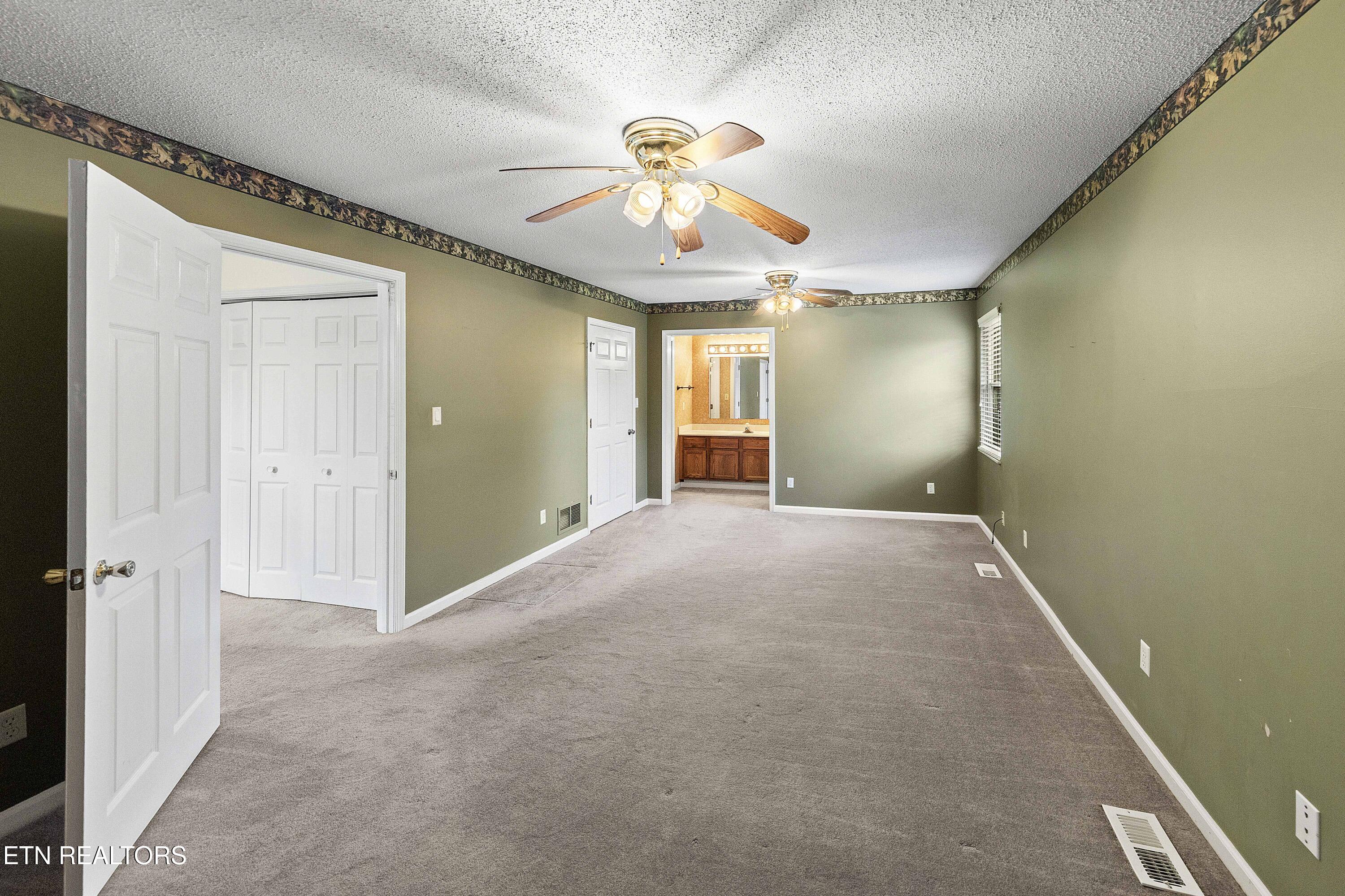 1202 Fielding Drive Maryville TN 37804
