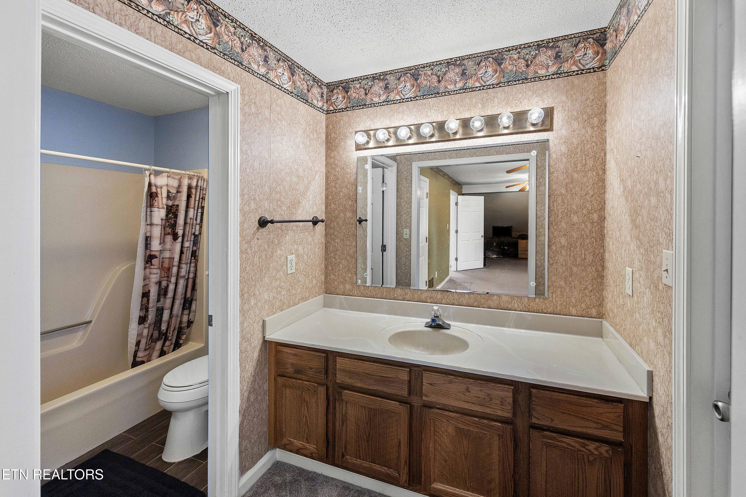 1202 Fielding Drive Maryville TN 37804