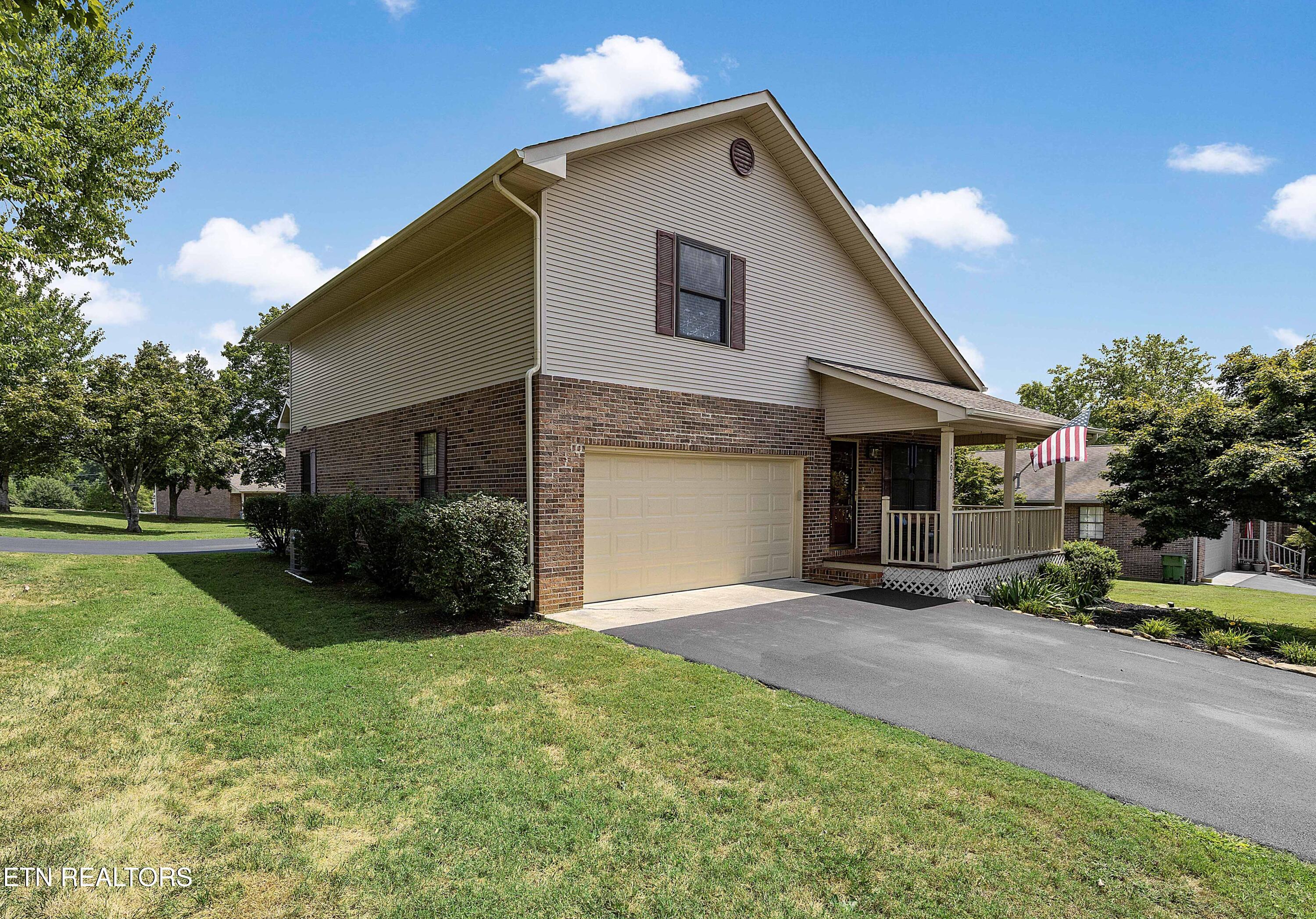 1202 Fielding Drive Maryville TN 37804