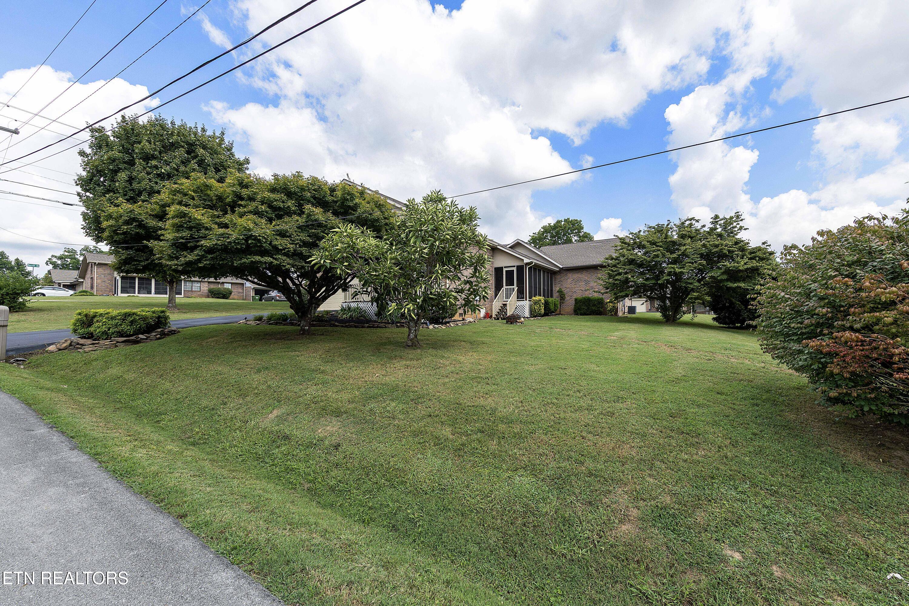 1202 Fielding Drive Maryville TN 37804