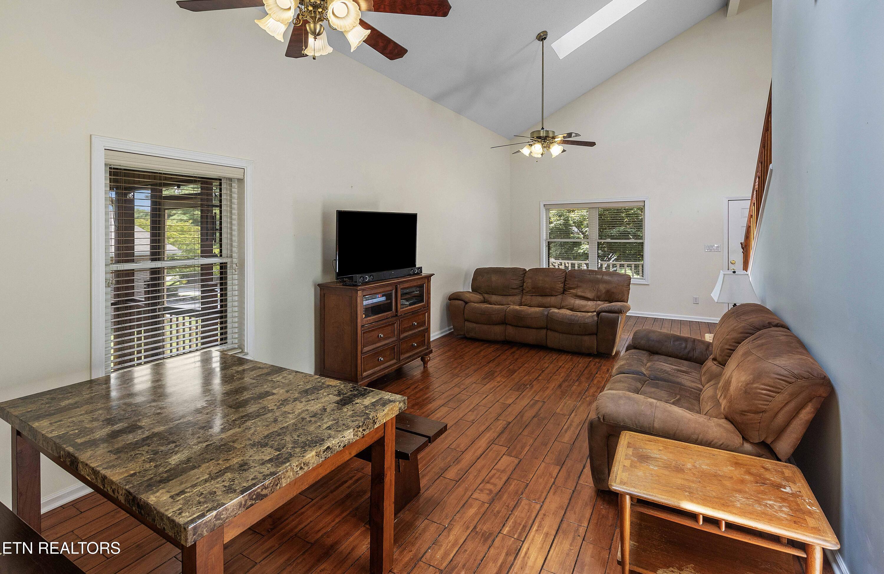 1202 Fielding Drive Maryville TN 37804