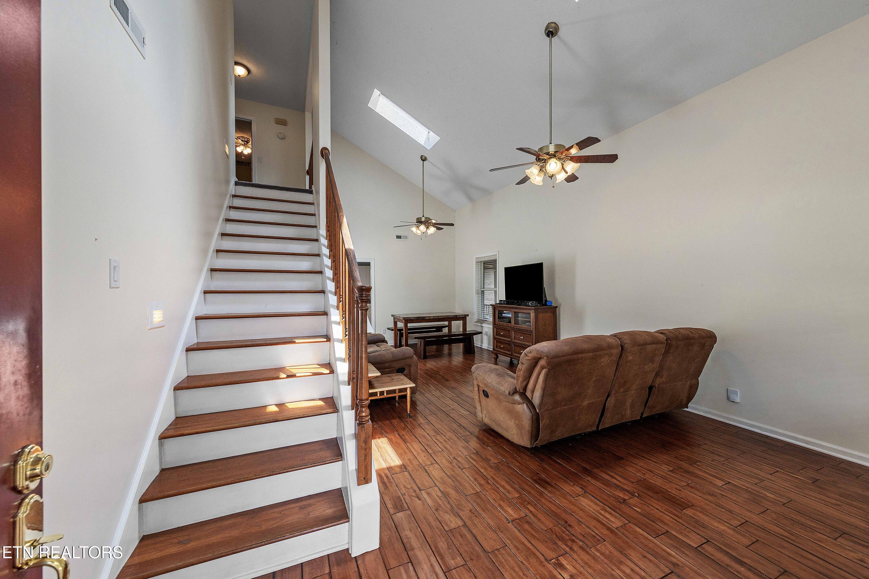 1202 Fielding Drive Maryville TN 37804