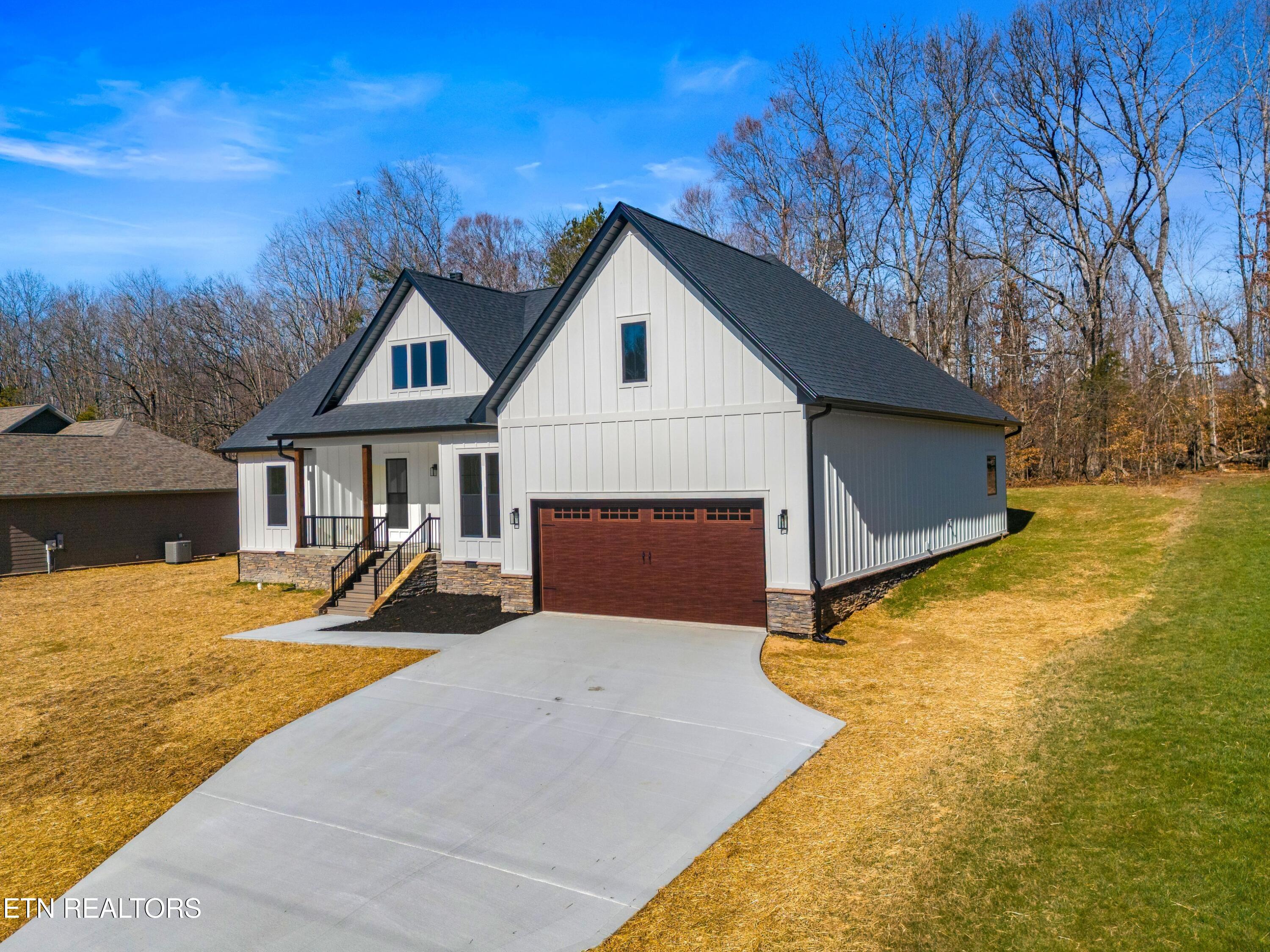 932 Bob O Drive Dandridge TN 37725