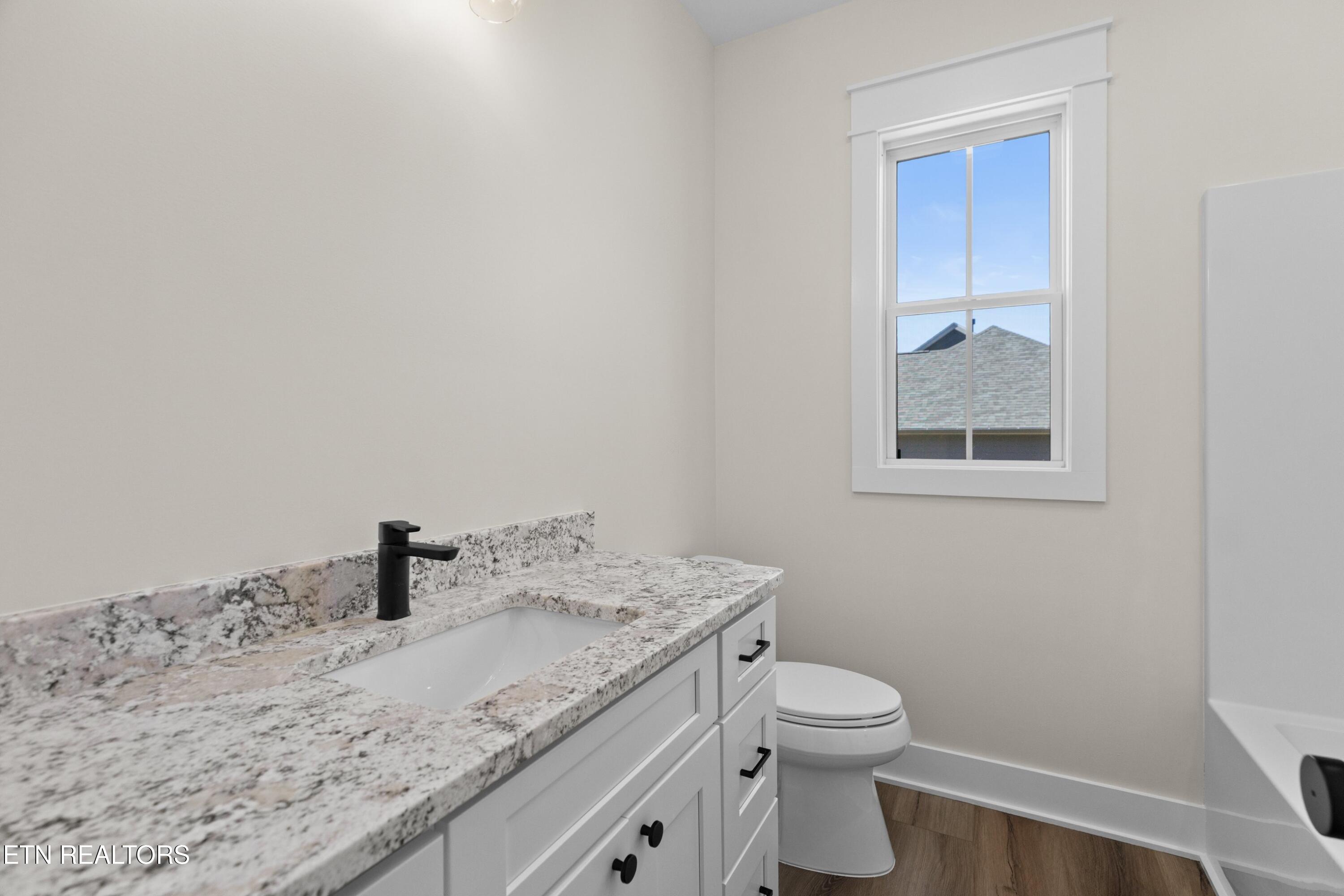 932 Bob O Drive Dandridge TN 37725