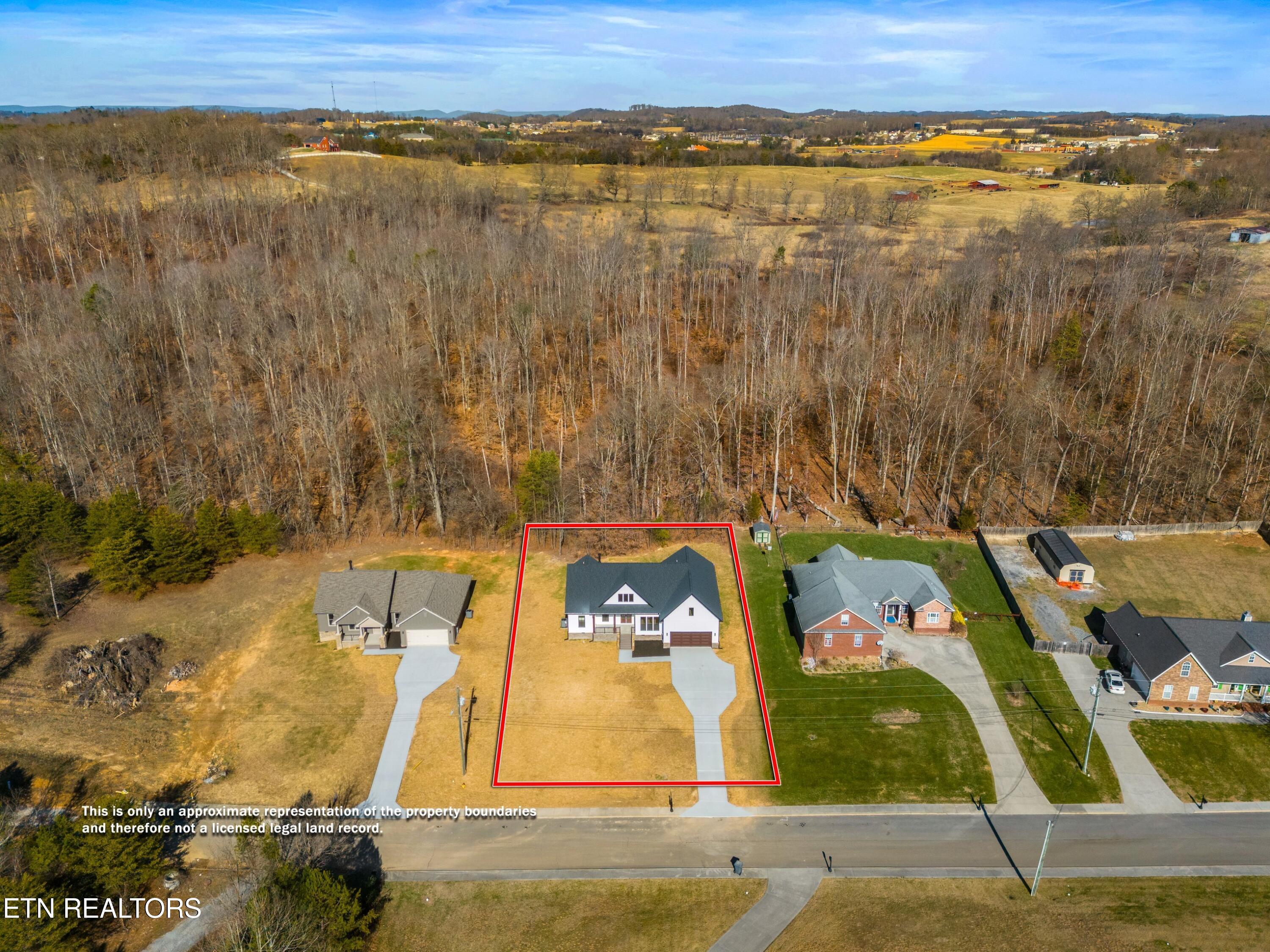 932 Bob O Drive Dandridge TN 37725
