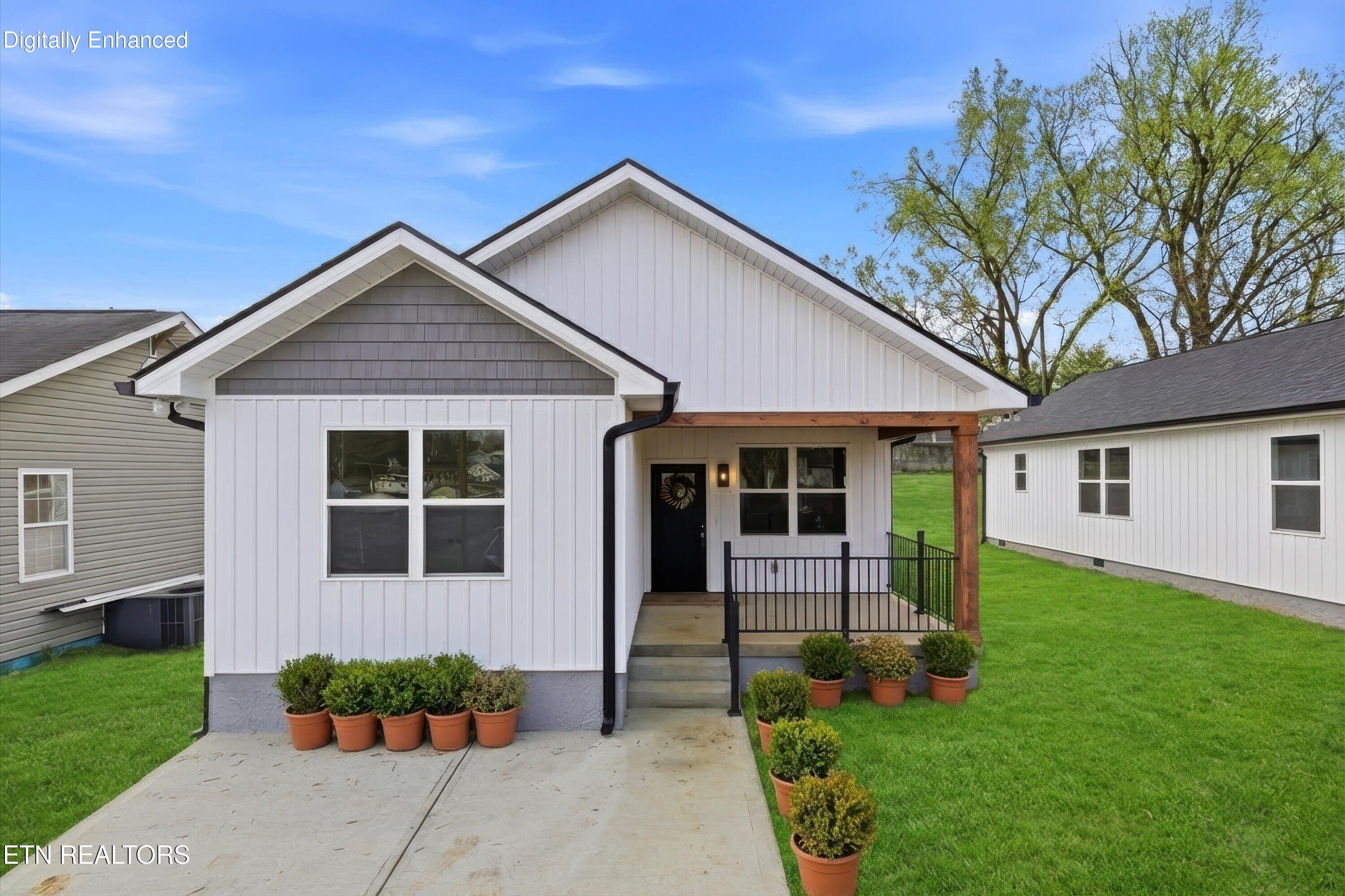 818 W Anderson Avenue Knoxville TN 37921
