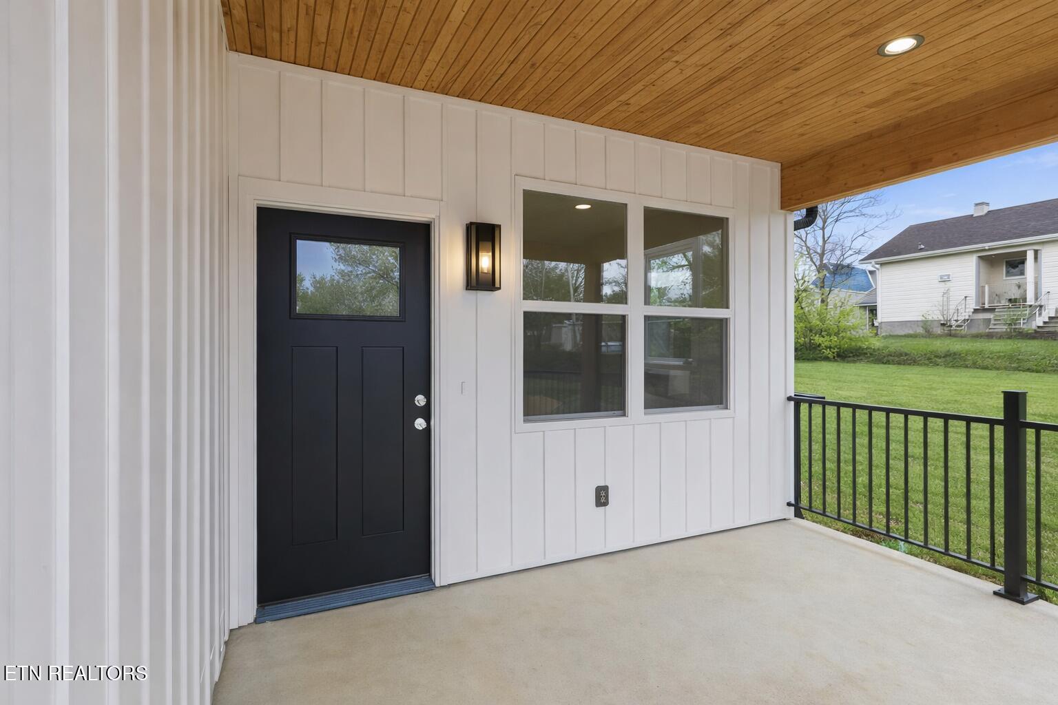 818 W Anderson Avenue Knoxville TN 37921
