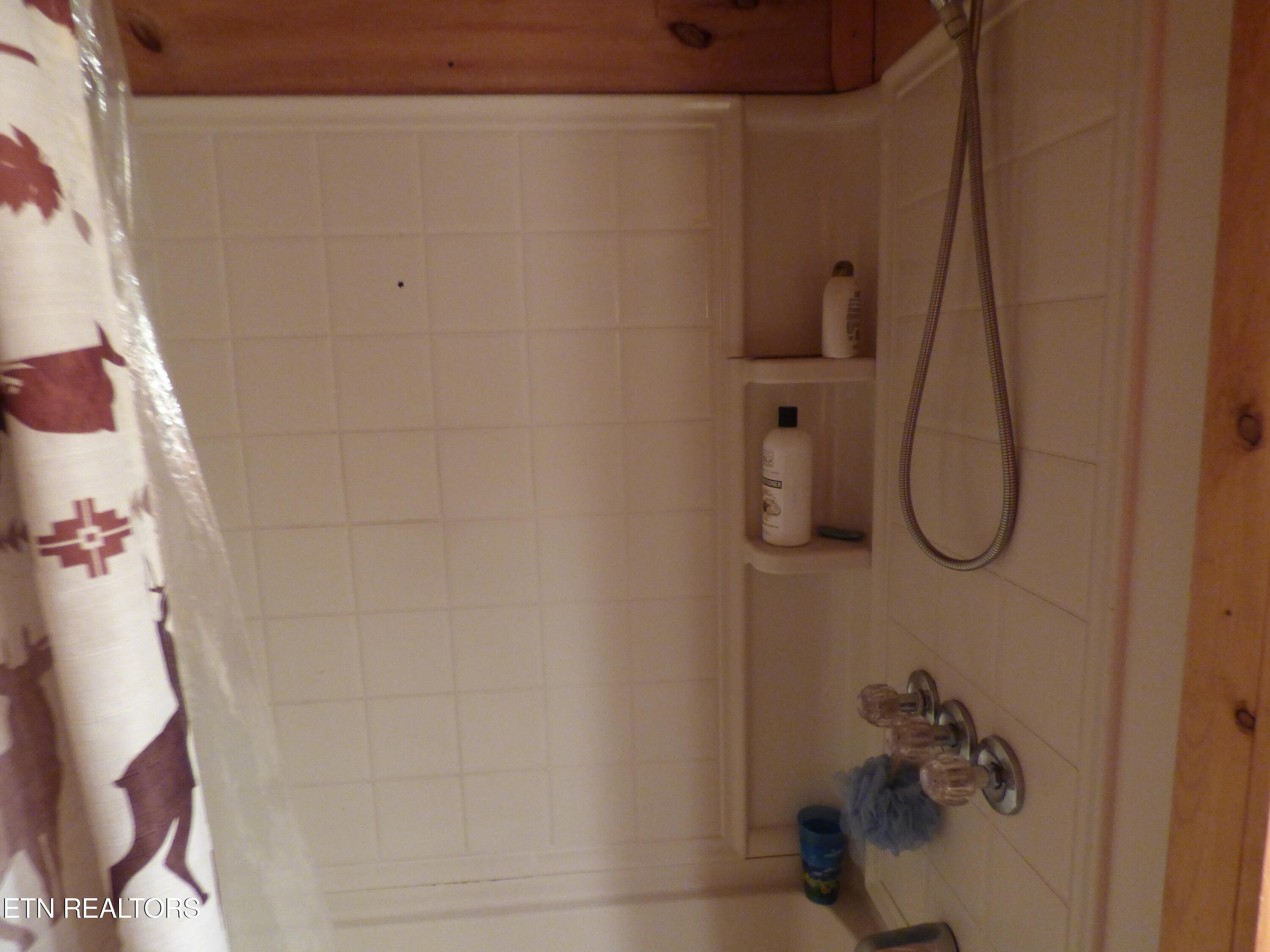 458 Pomona Road Crossville TN 38571