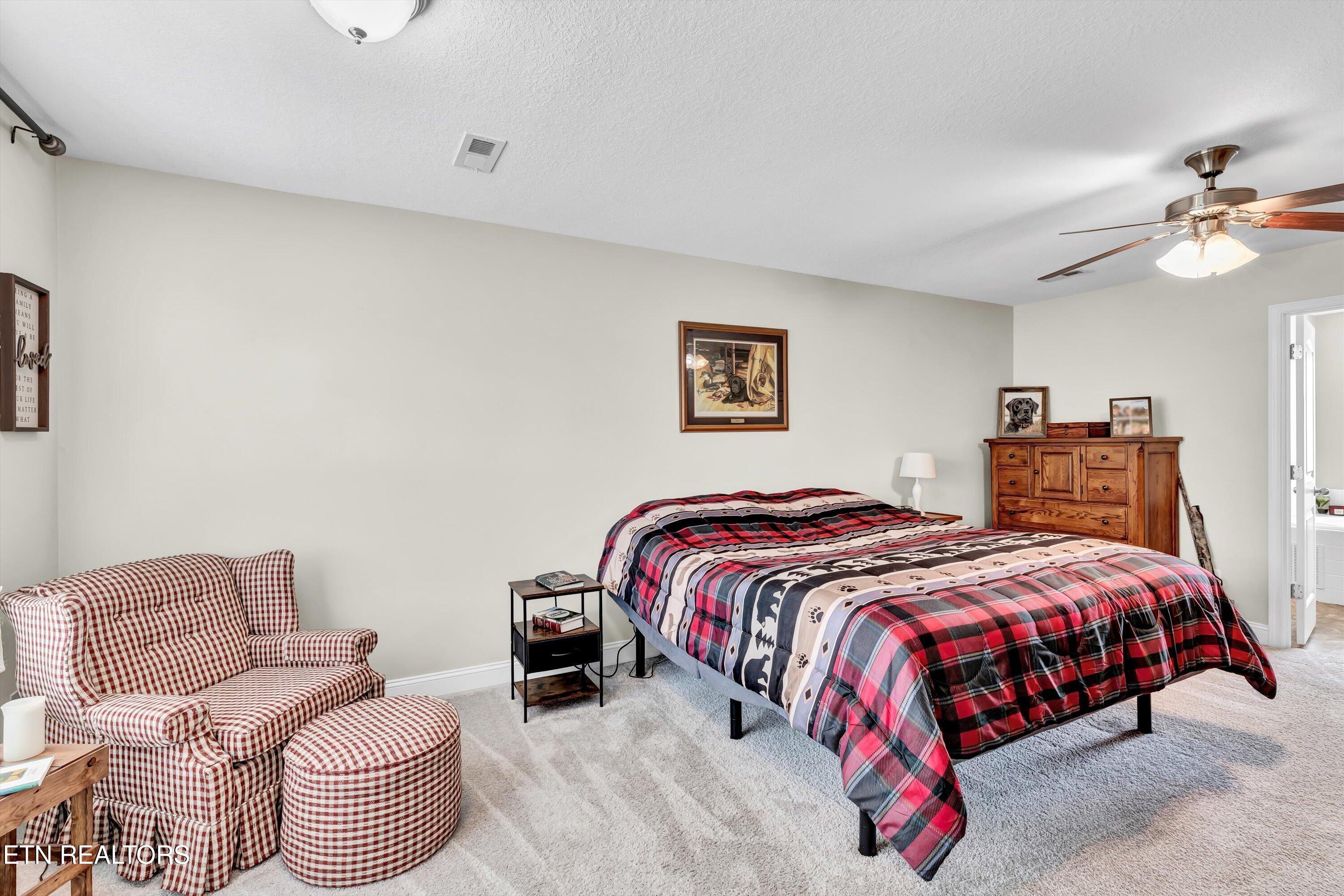 8816 Wakerly Place Lane Knoxville TN 37931