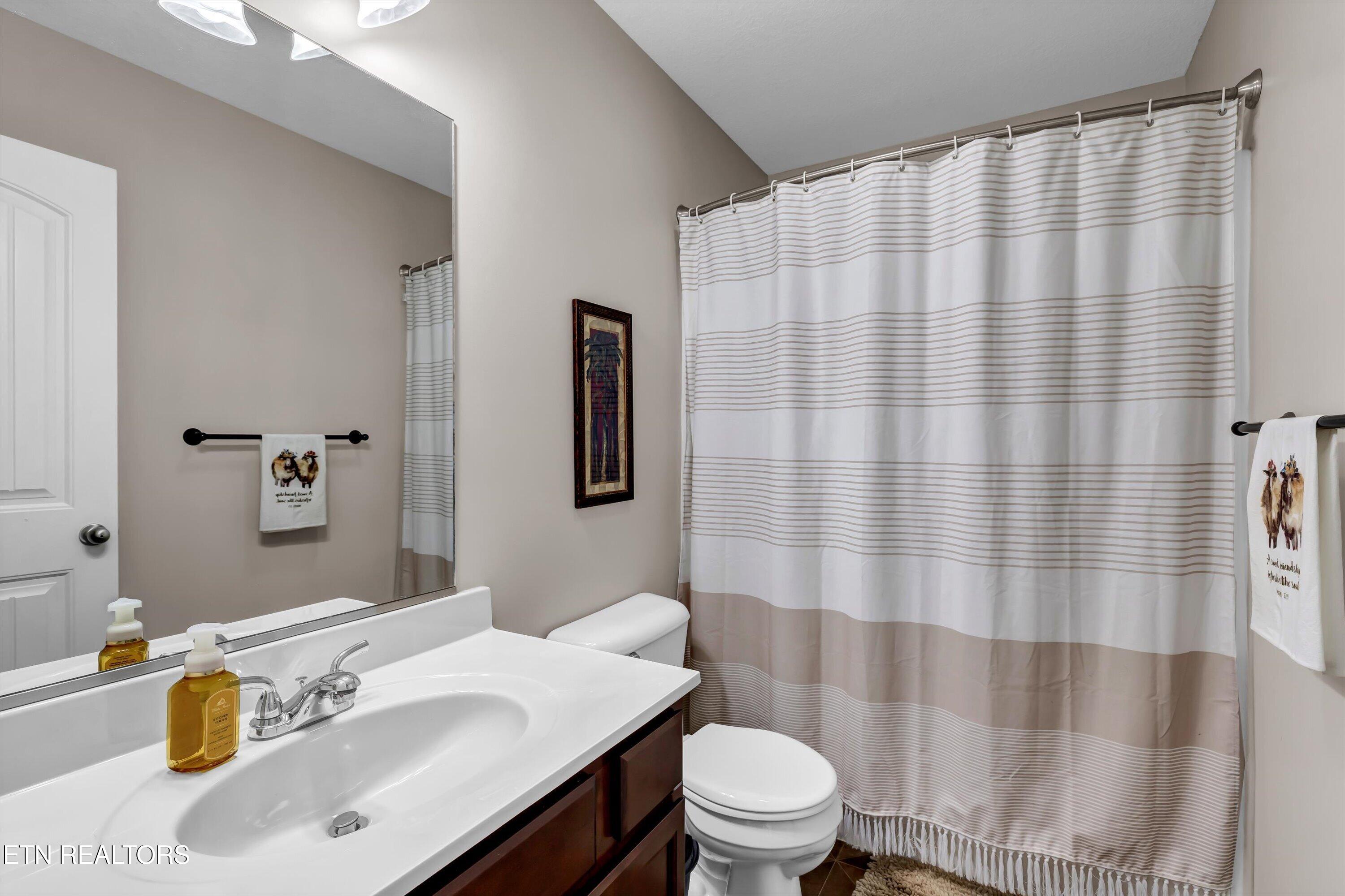 8816 Wakerly Place Lane Knoxville TN 37931
