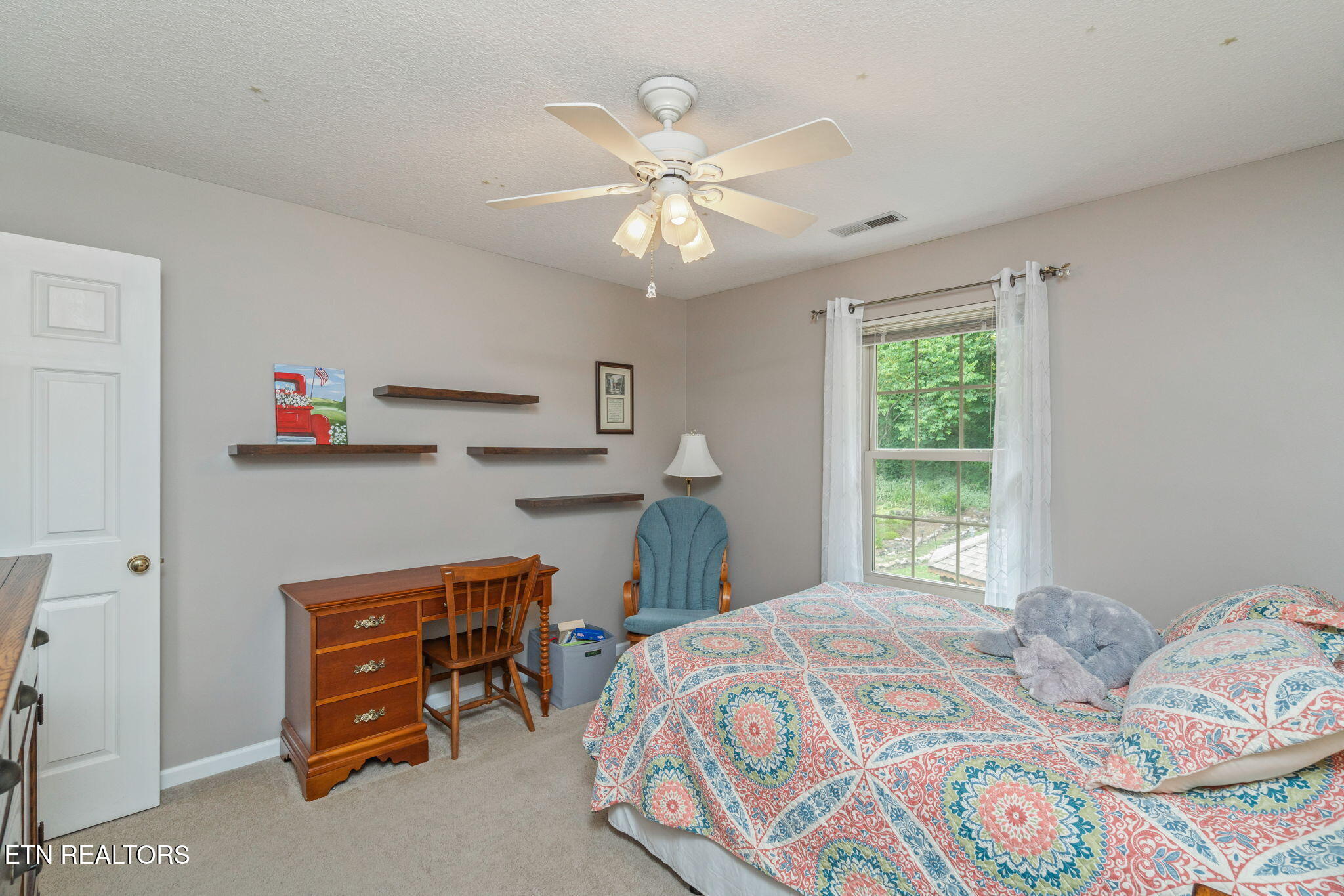 102 Nantucket Way Oak Ridge TN 37830