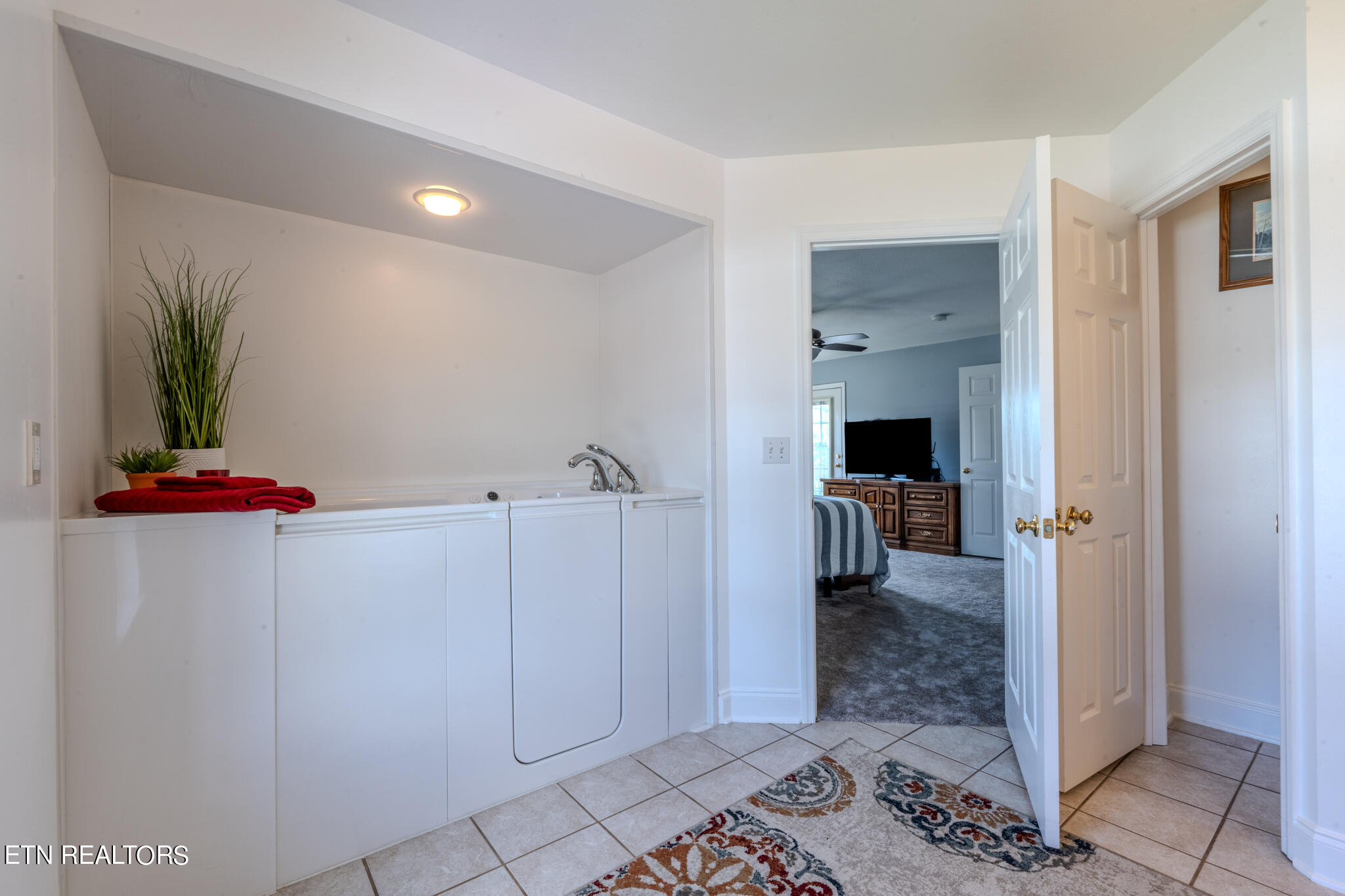 542 Southview Circle Kodak TN 37764