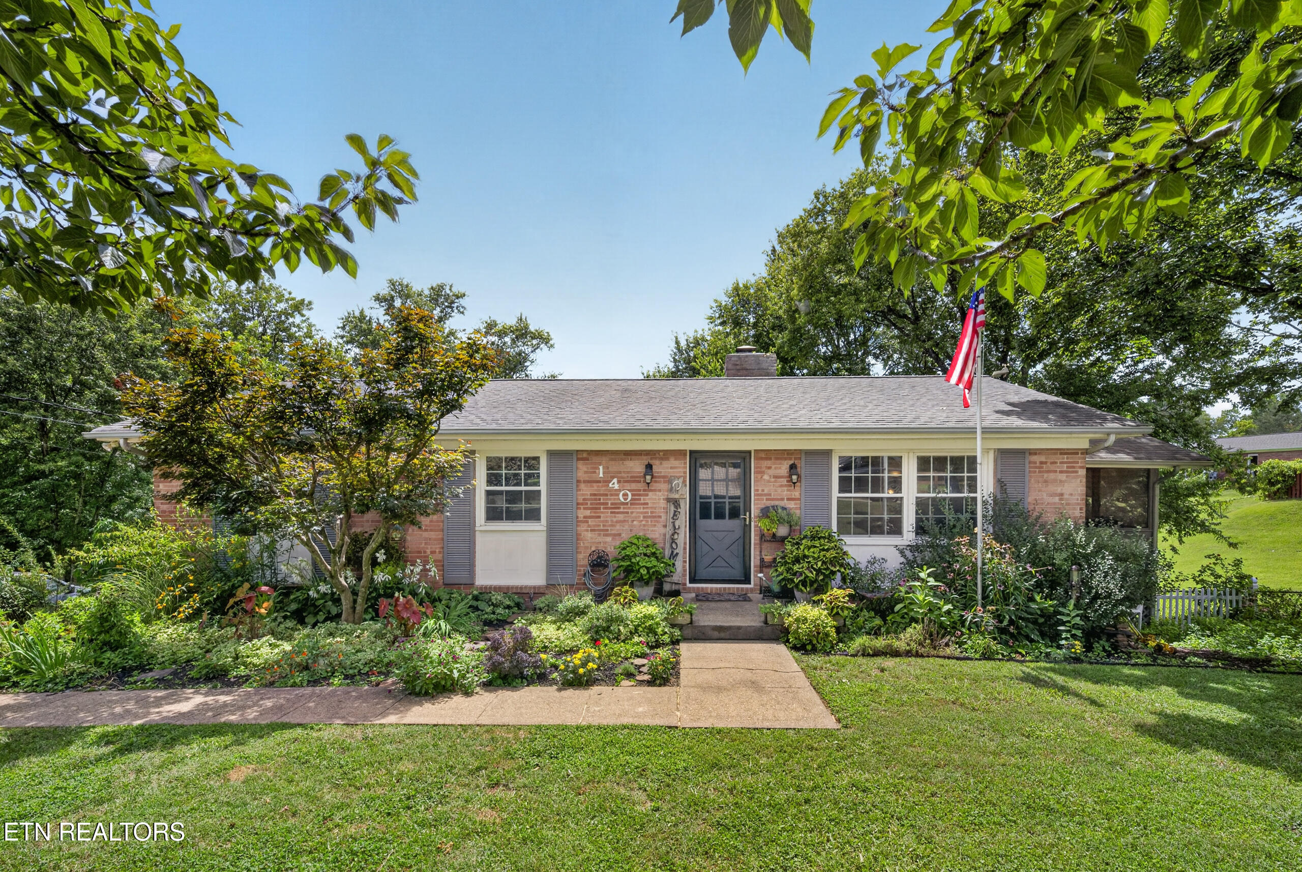 140 Westwood Drive Clinton TN 37716