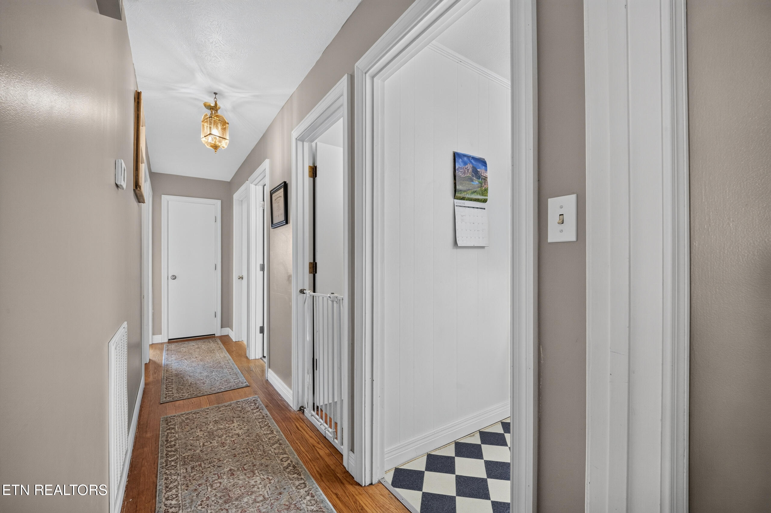 140 Westwood Drive Clinton TN 37716