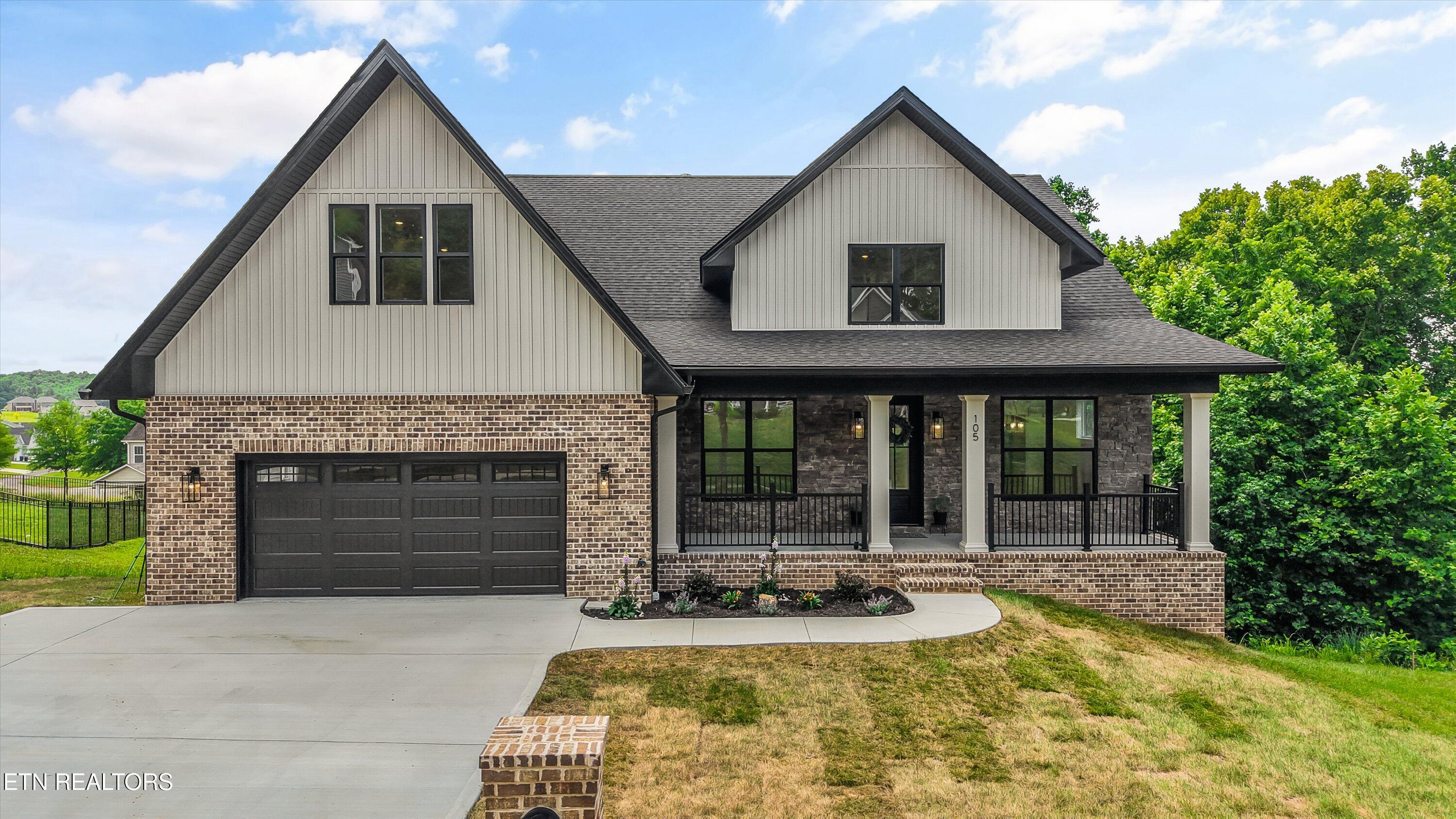 105 Mistletoeberry Road Oak Ridge TN 37830