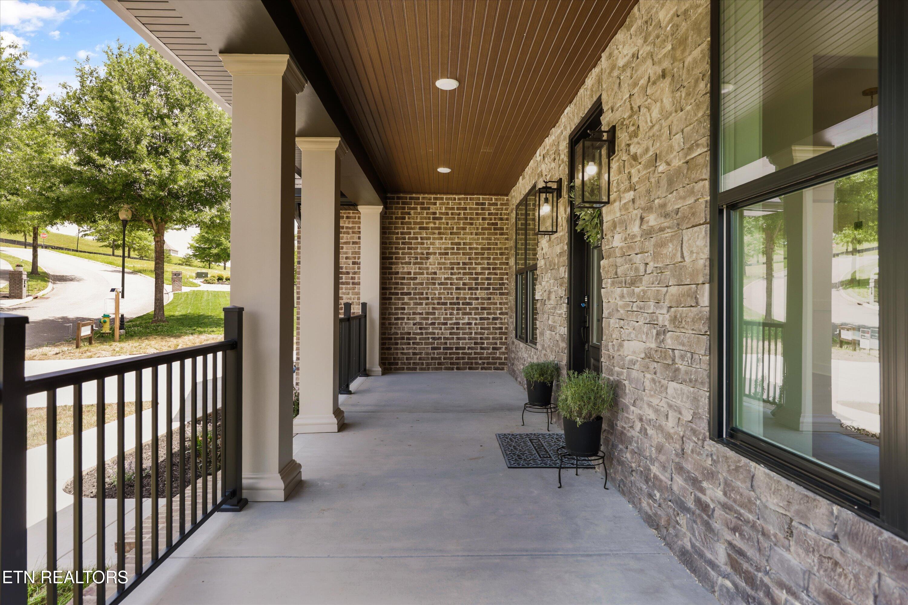105 Mistletoeberry Road Oak Ridge TN 37830