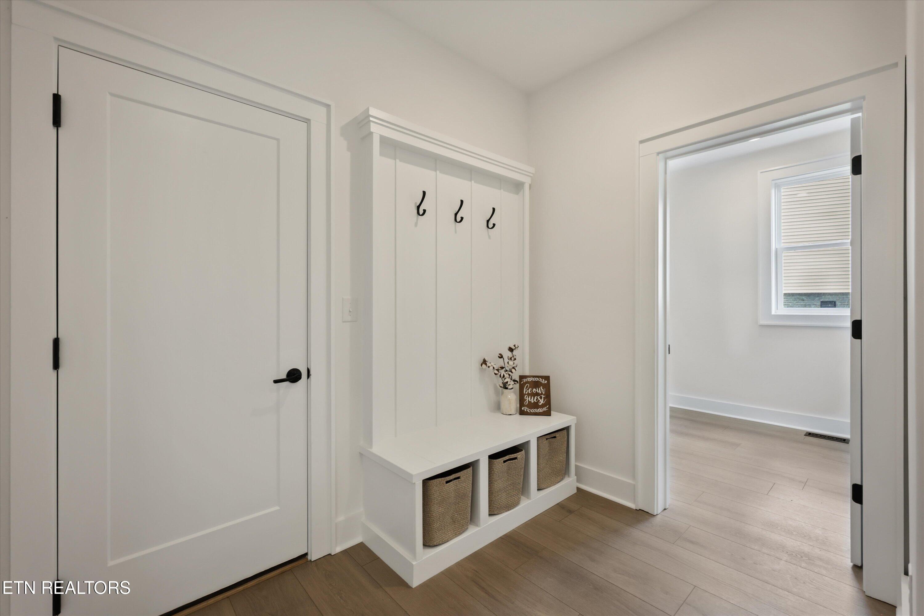 105 Mistletoeberry Road Oak Ridge TN 37830