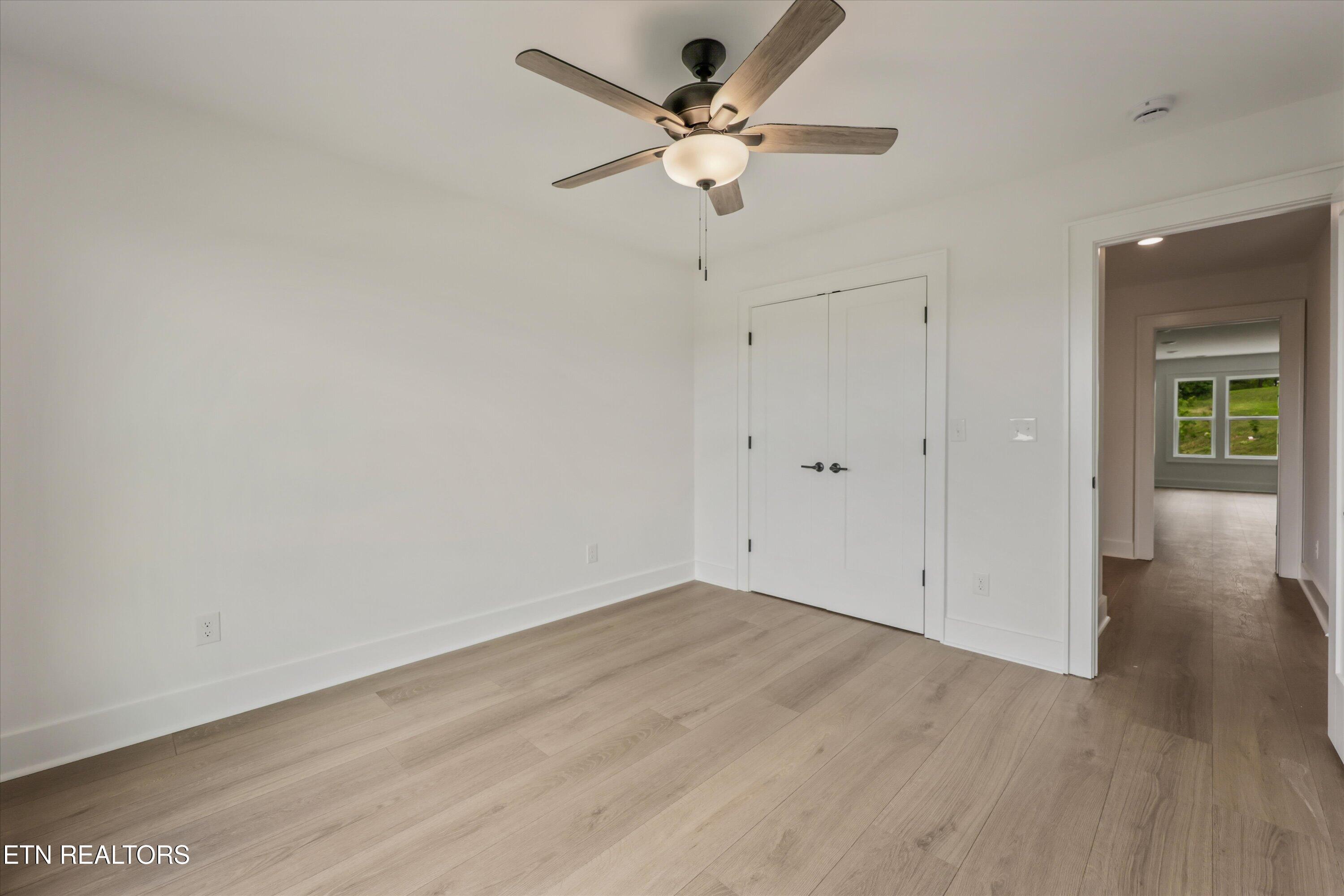105 Mistletoeberry Road Oak Ridge TN 37830