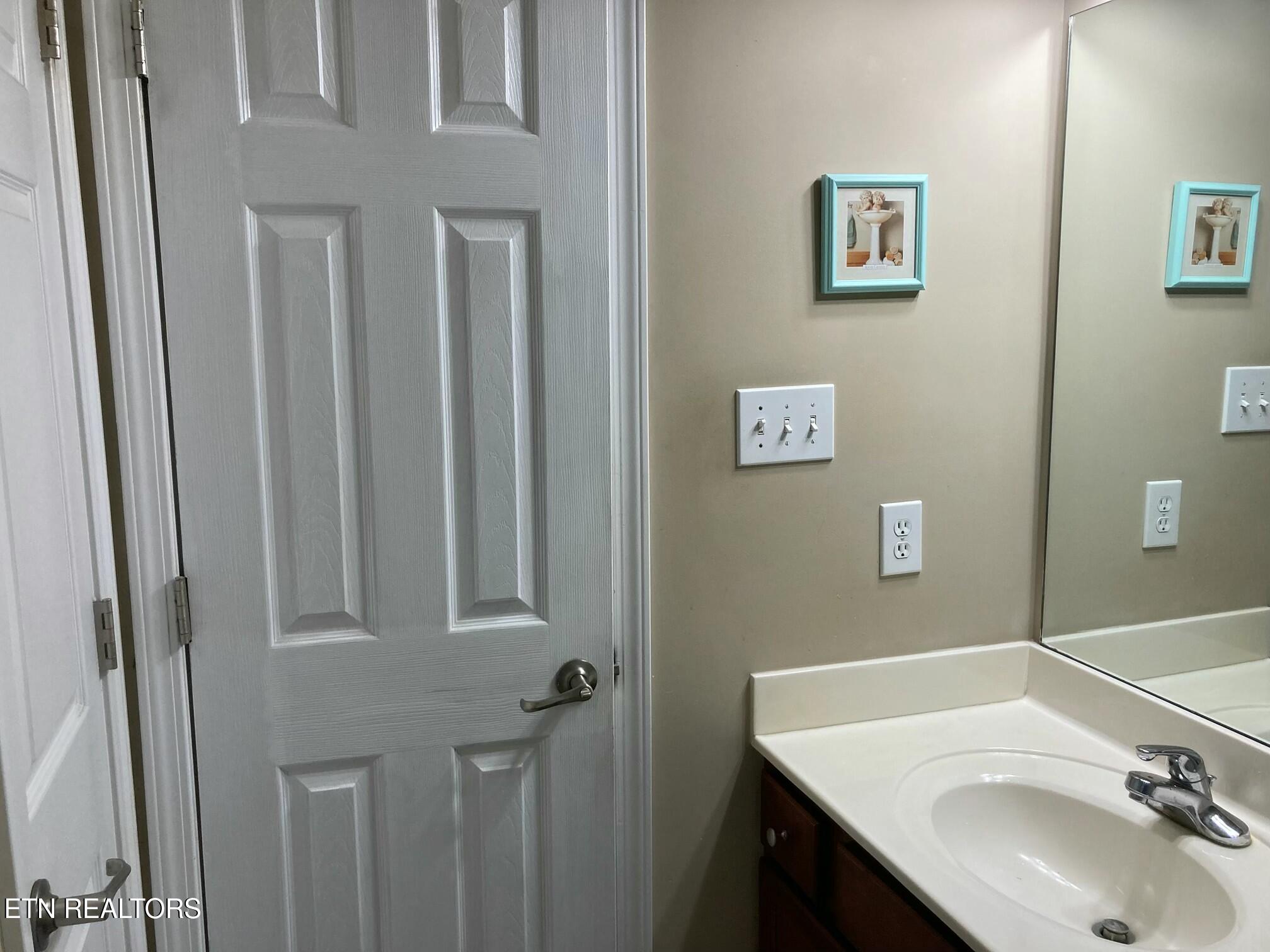 7801 Rocky Mountain High Boulevard Knoxville TN 37918