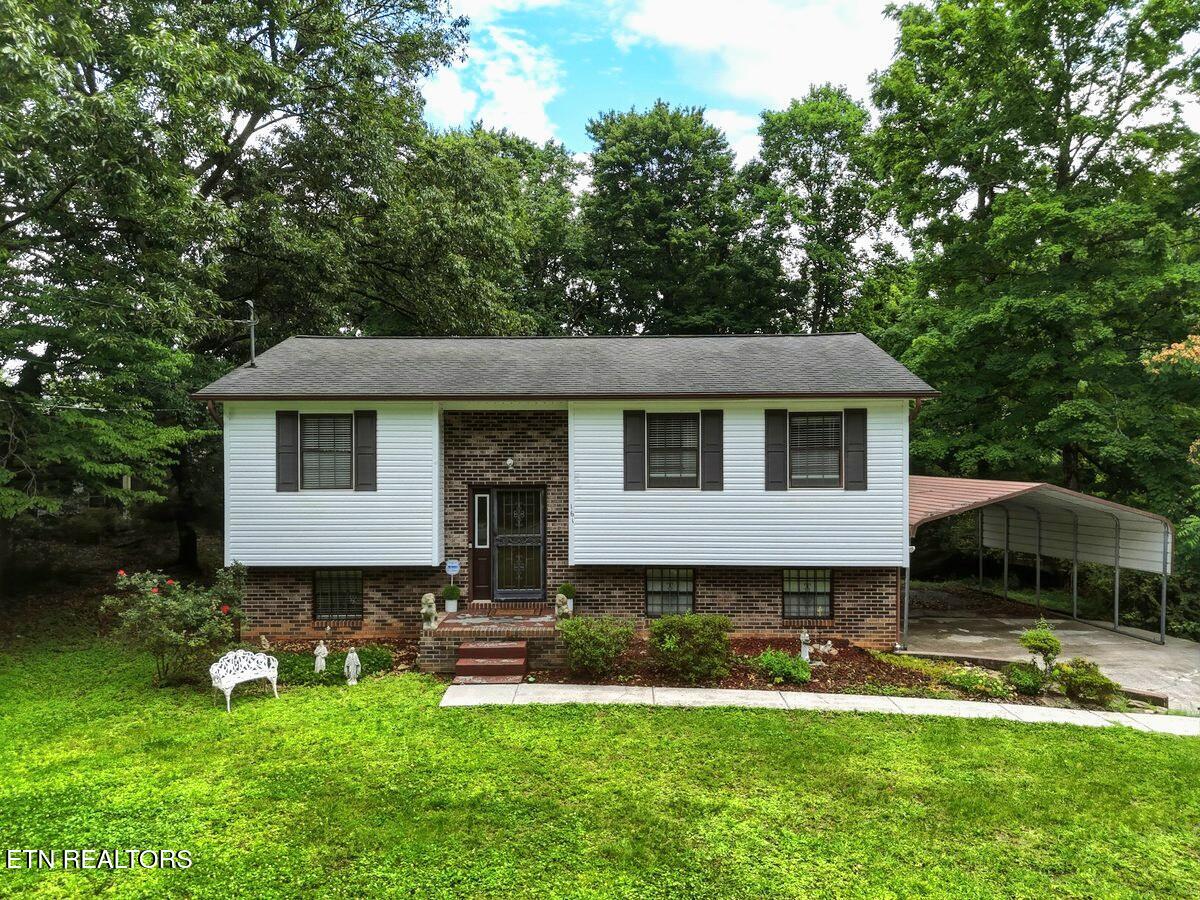 161 Hilltop Lane Norris TN 37828