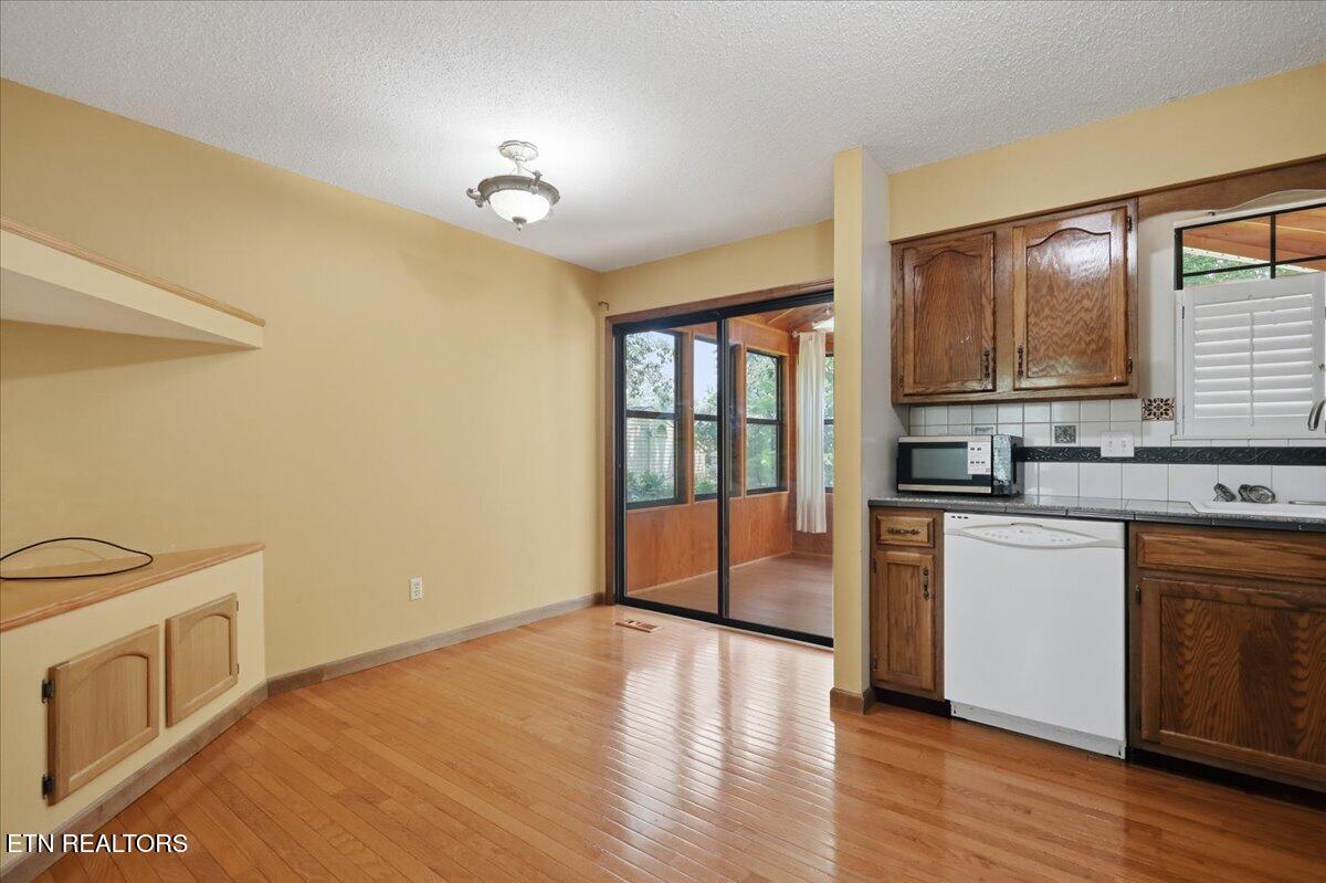 161 Hilltop Lane Norris TN 37828