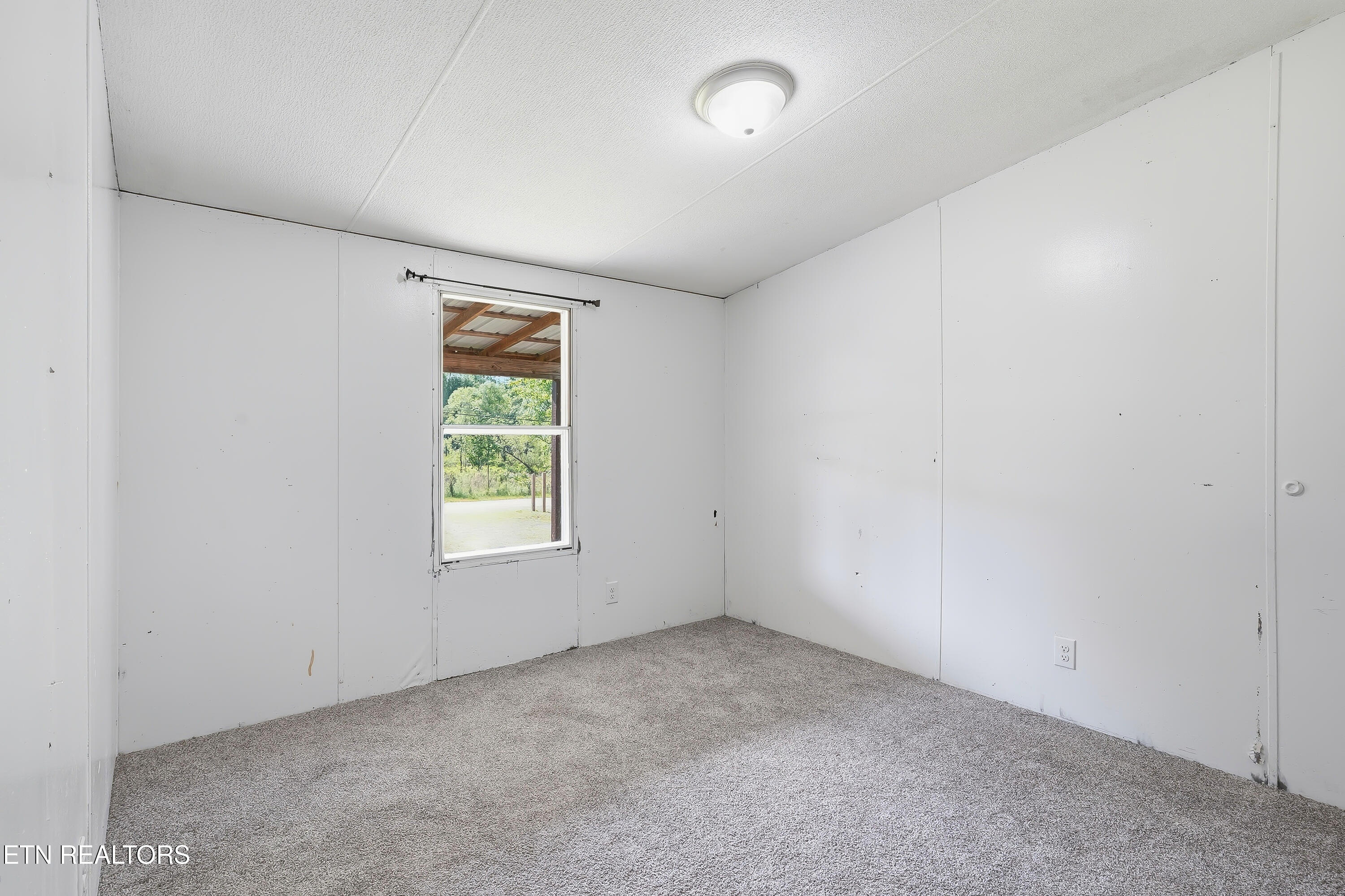 152 Woodlawn Drive Jamestown TN 38556