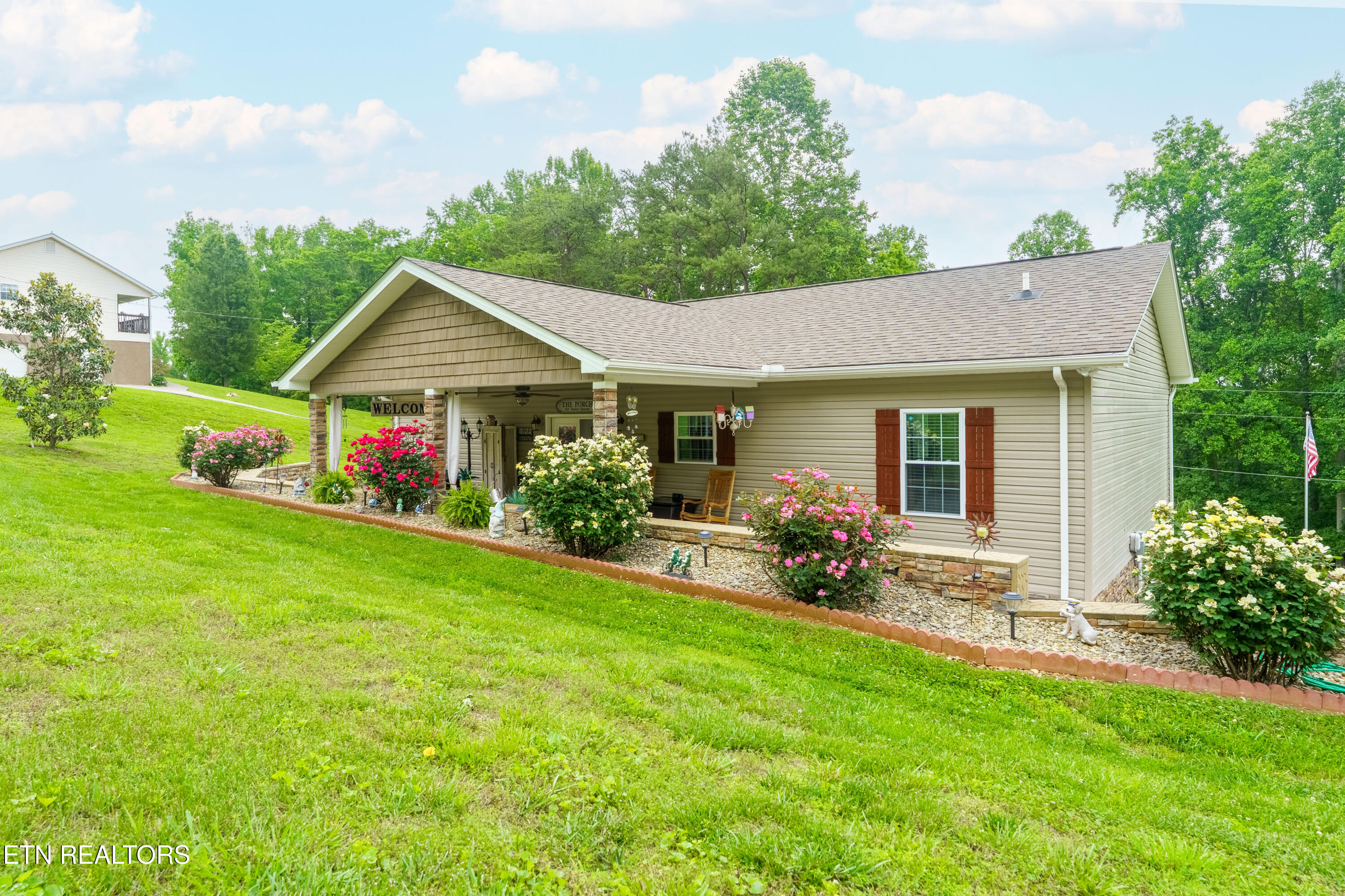180 Owens Drive Rocky Top TN 37769