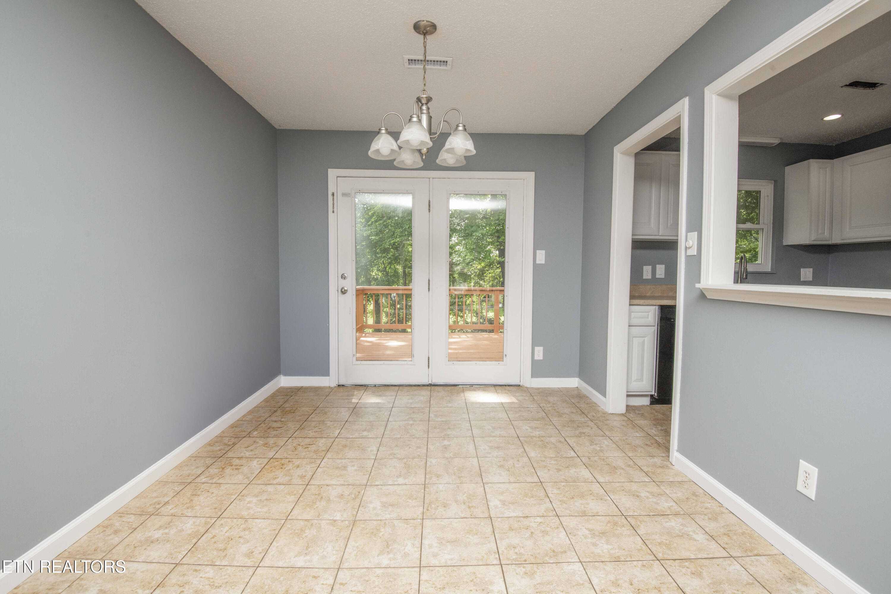 6516 Ellesmere Drive Knoxville TN 37921