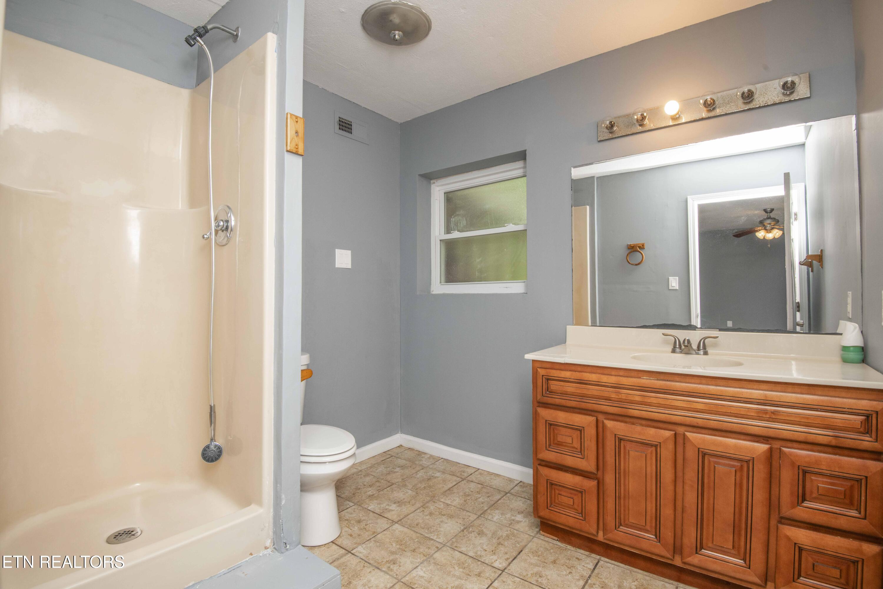 6516 Ellesmere Drive Knoxville TN 37921