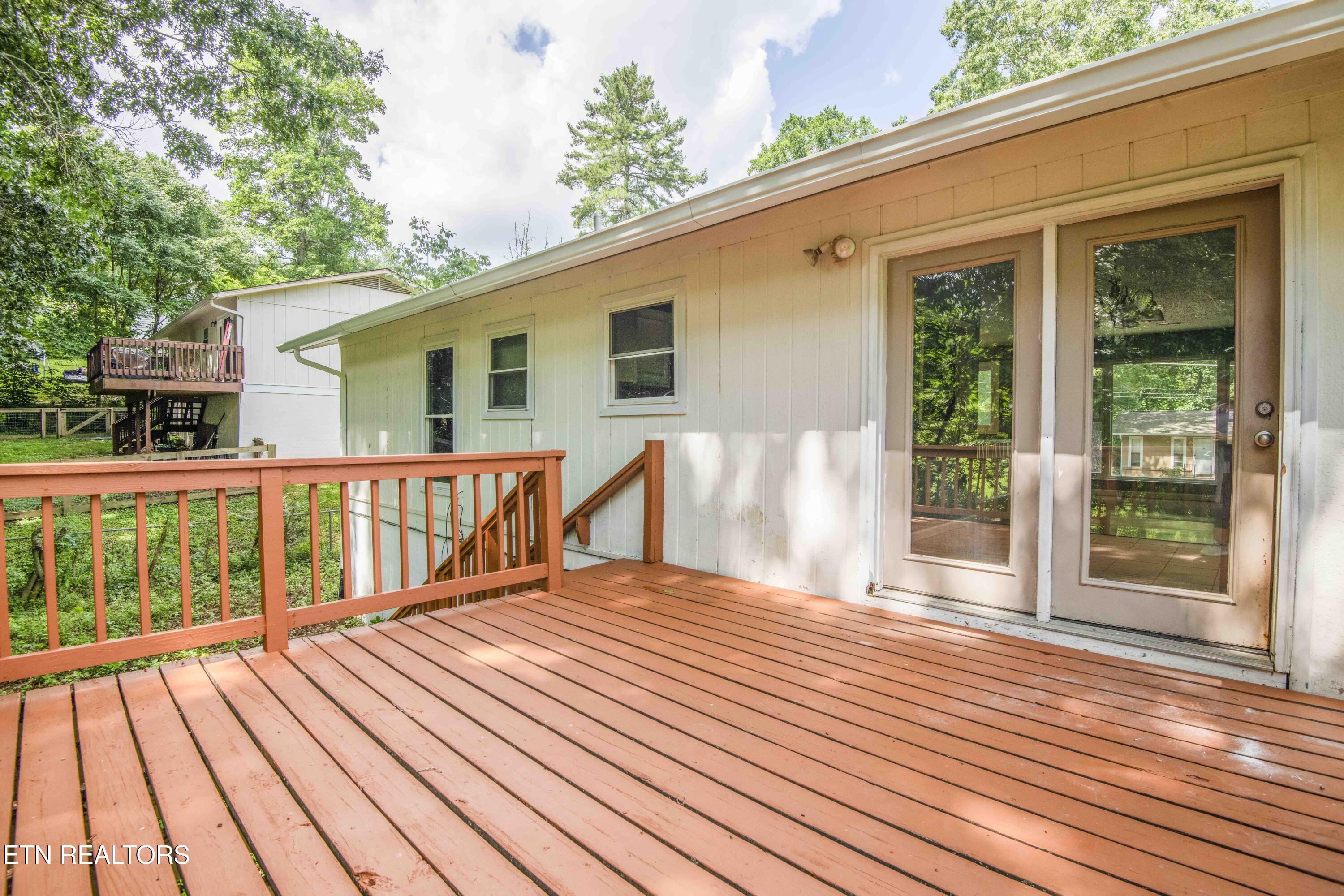 6516 Ellesmere Drive Knoxville TN 37921