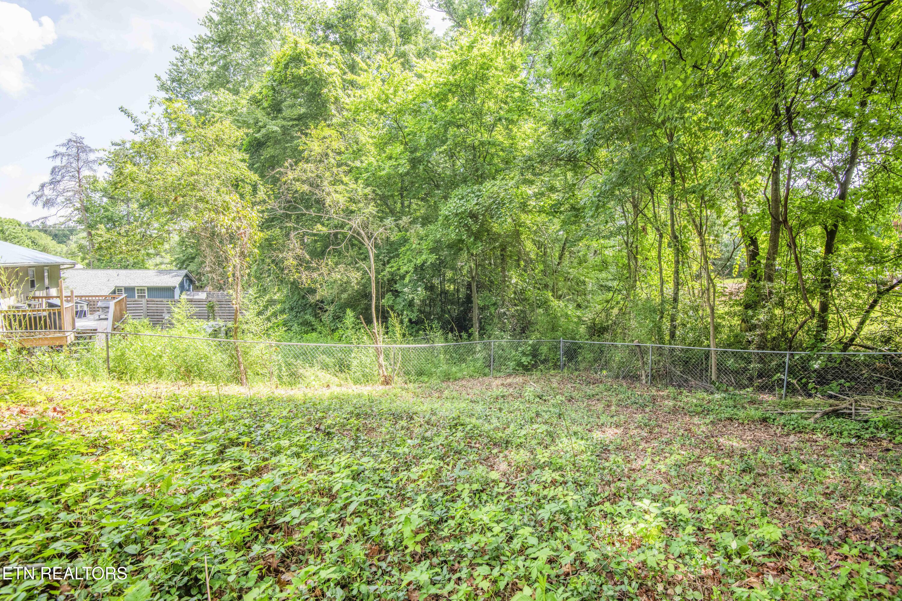 6516 Ellesmere Drive Knoxville TN 37921