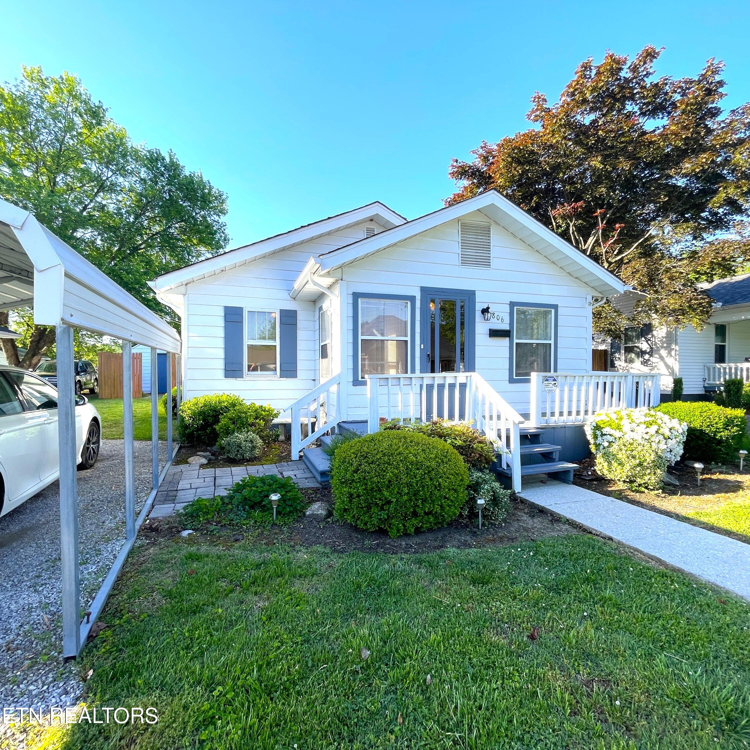 806 Radford Place Knoxville TN 37917