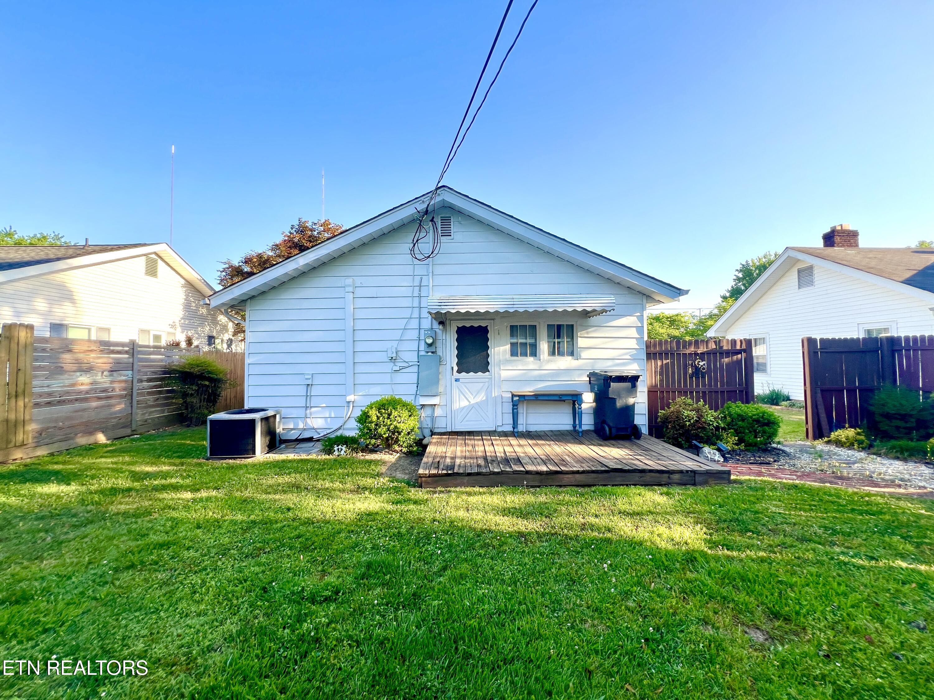 806 Radford Place Knoxville TN 37917