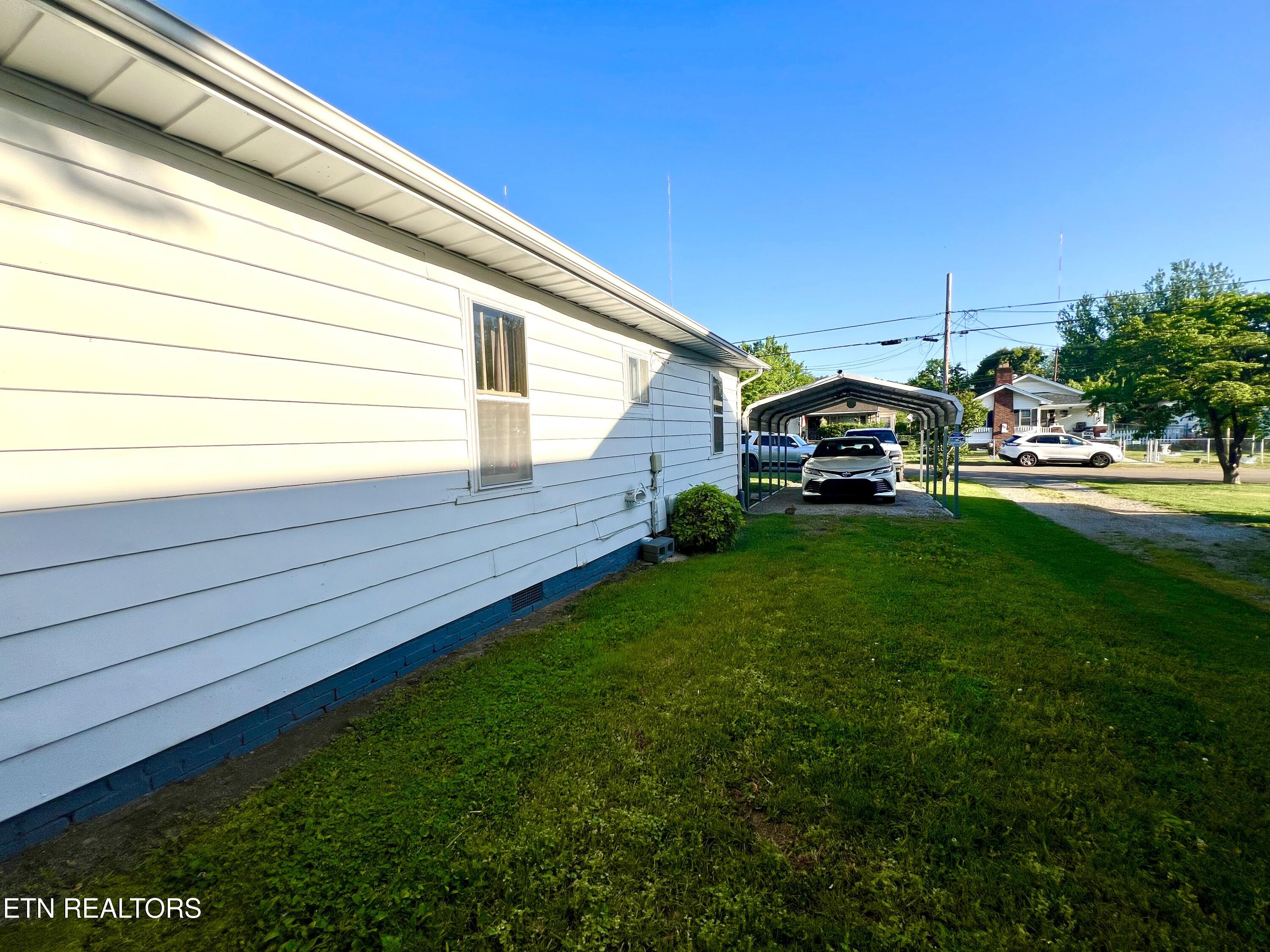 806 Radford Place Knoxville TN 37917