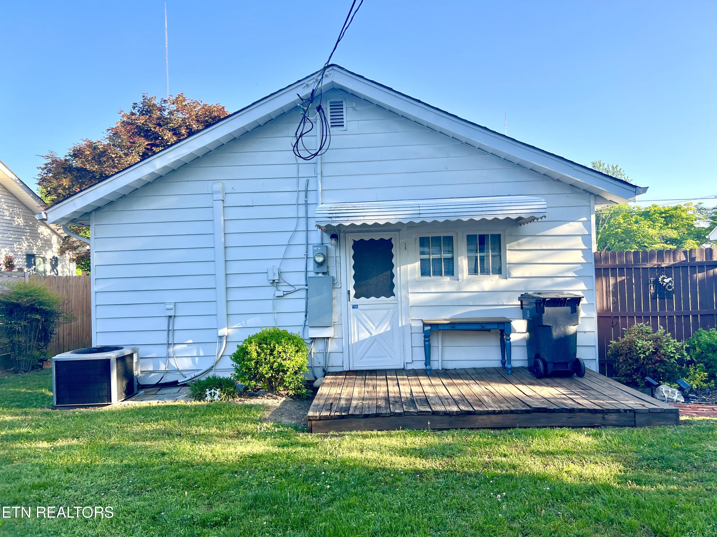 806 Radford Place Knoxville TN 37917