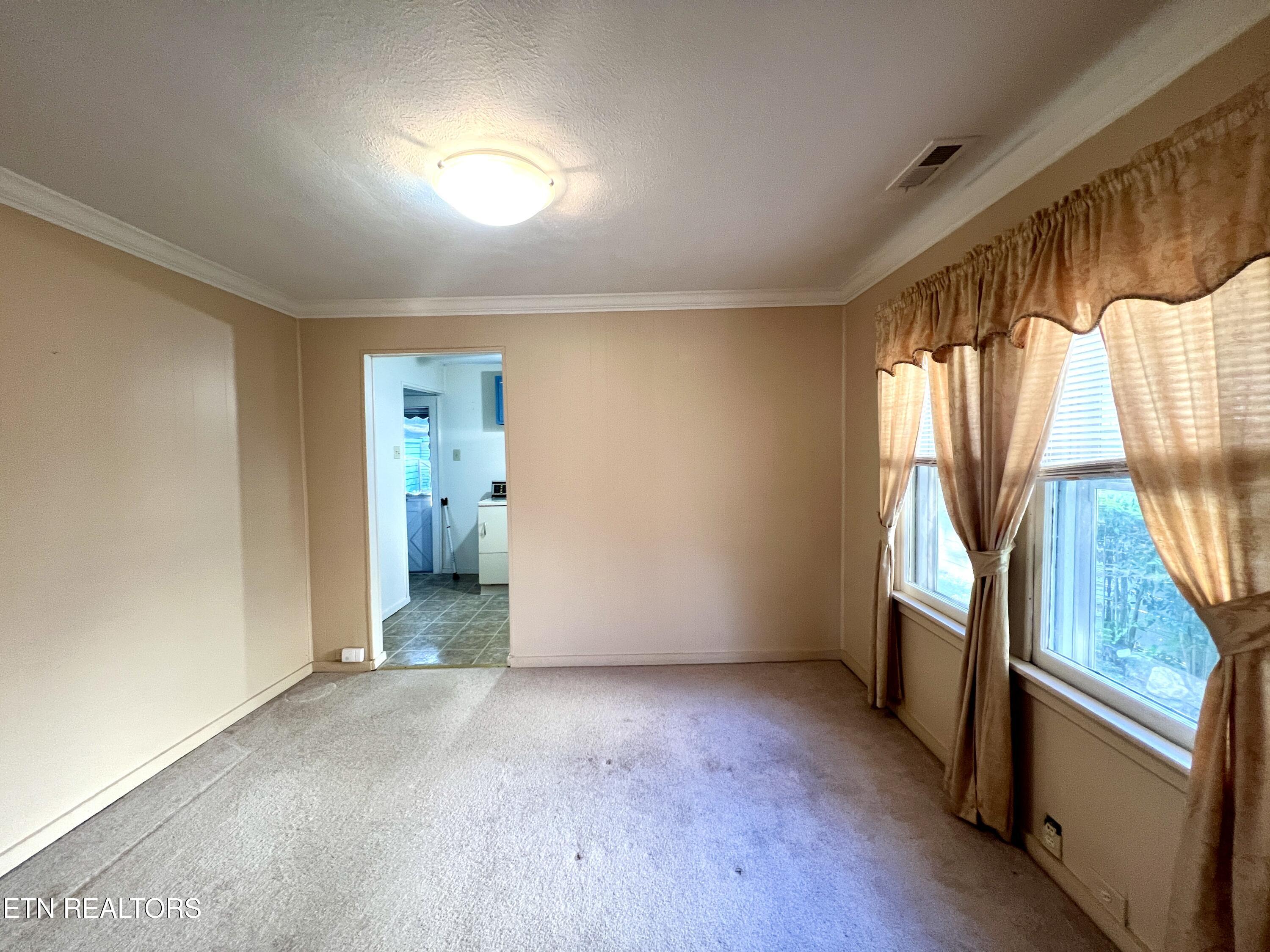 806 Radford Place Knoxville TN 37917