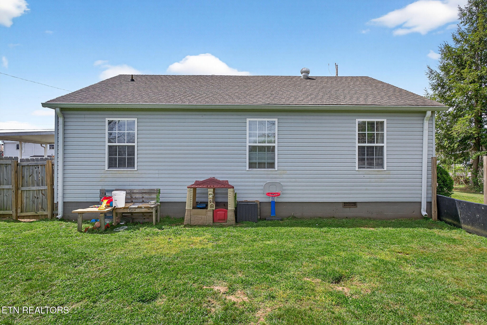 348 Burley Street Sparta TN 38583
