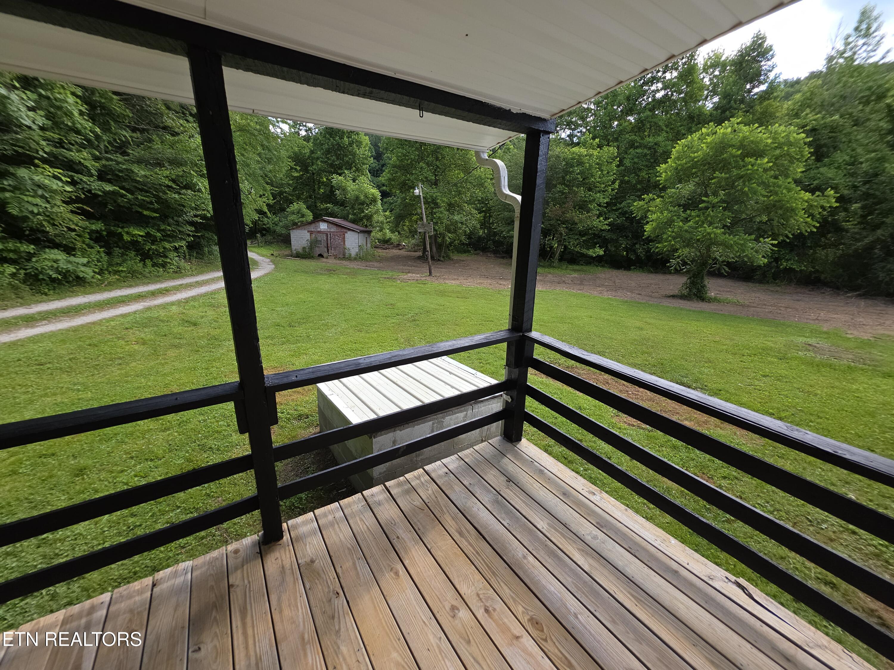 125 Willoughby Lane Robbins TN 37852