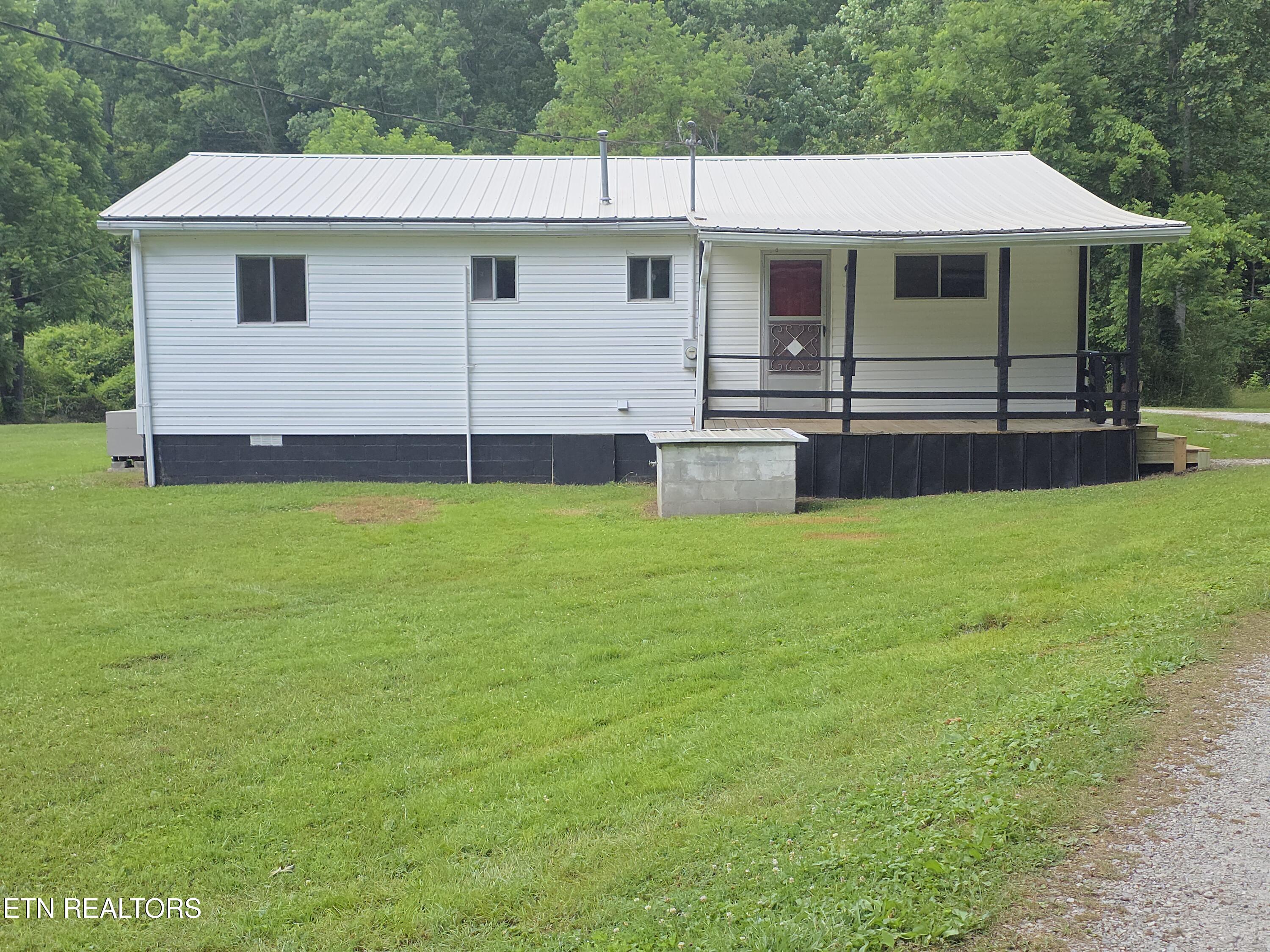 125 Willoughby Lane Robbins TN 37852