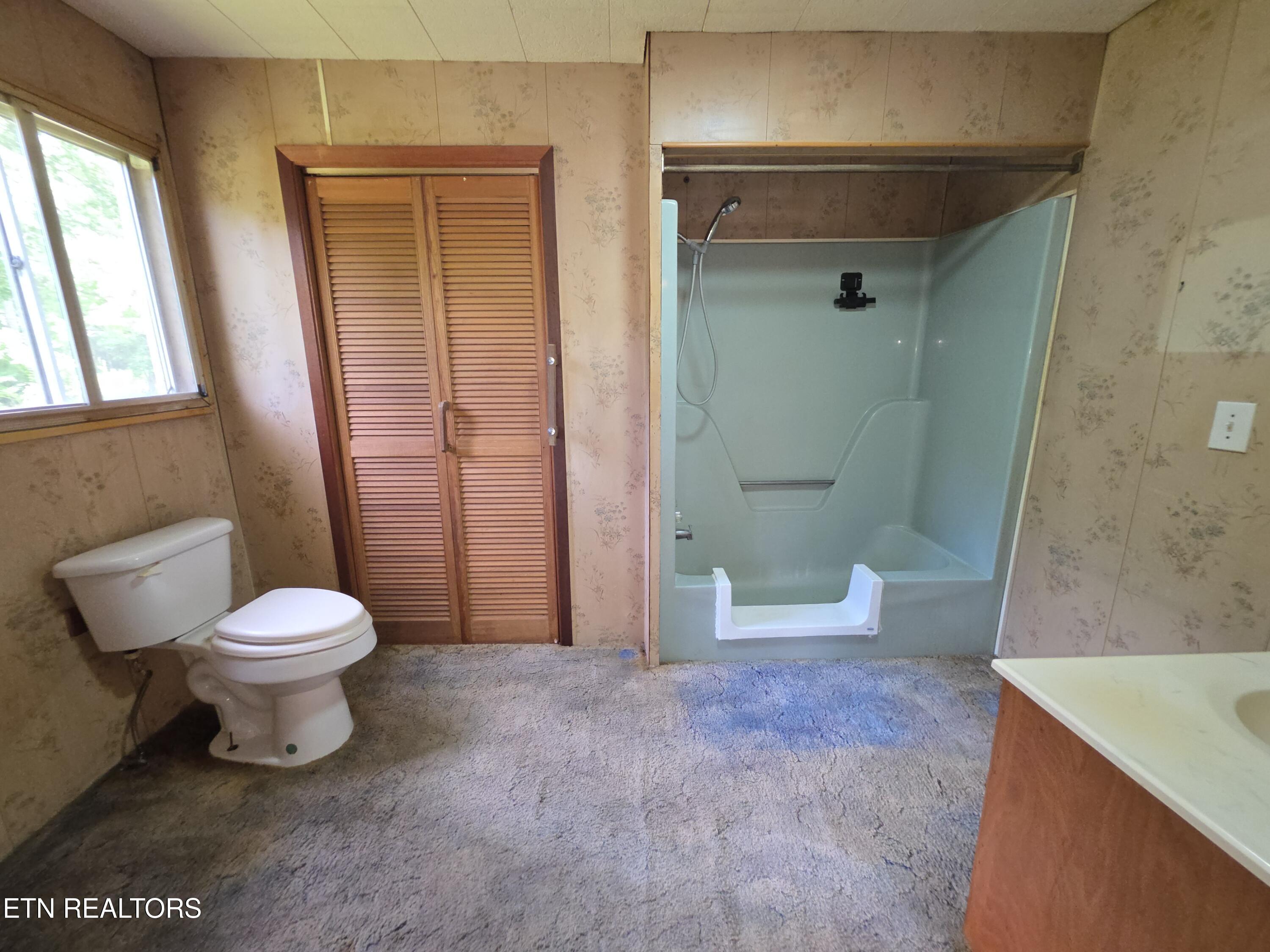 125 Willoughby Lane Robbins TN 37852