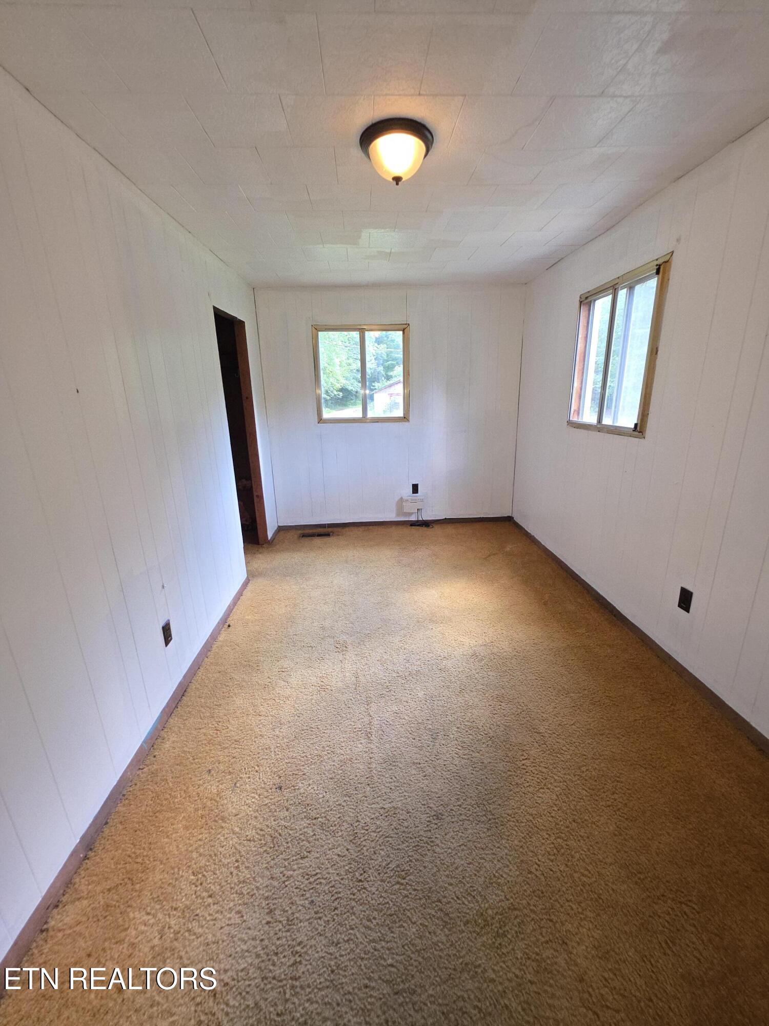 125 Willoughby Lane Robbins TN 37852