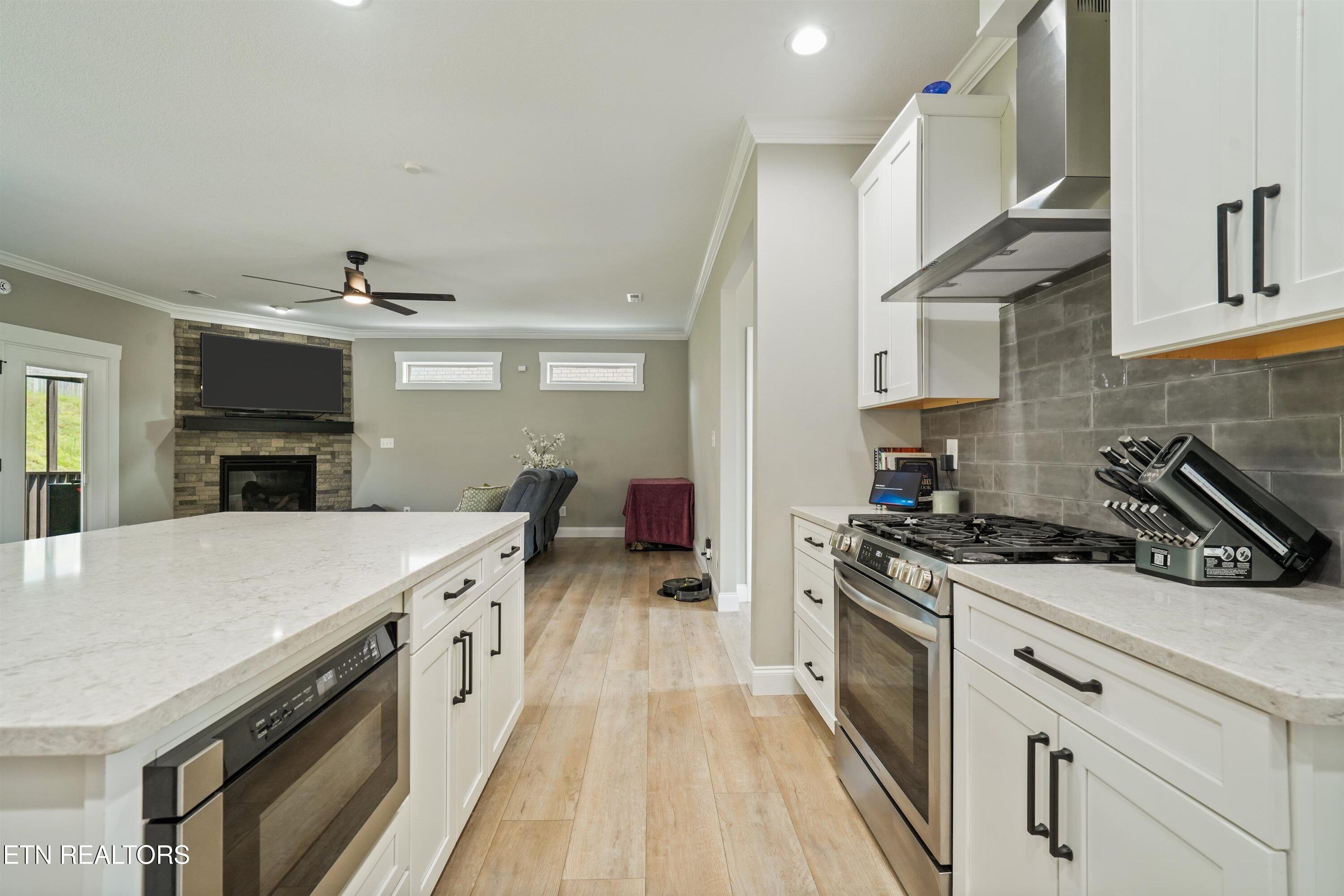 2214 Hickory Crest Lane Knoxville TN 37932